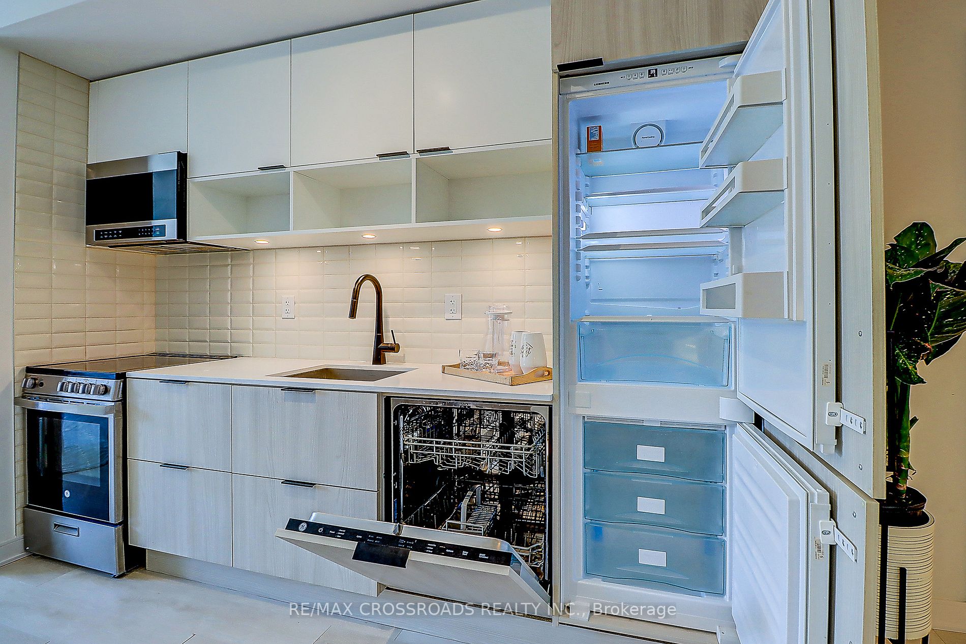 35 Rolling Mill Rd, #N568