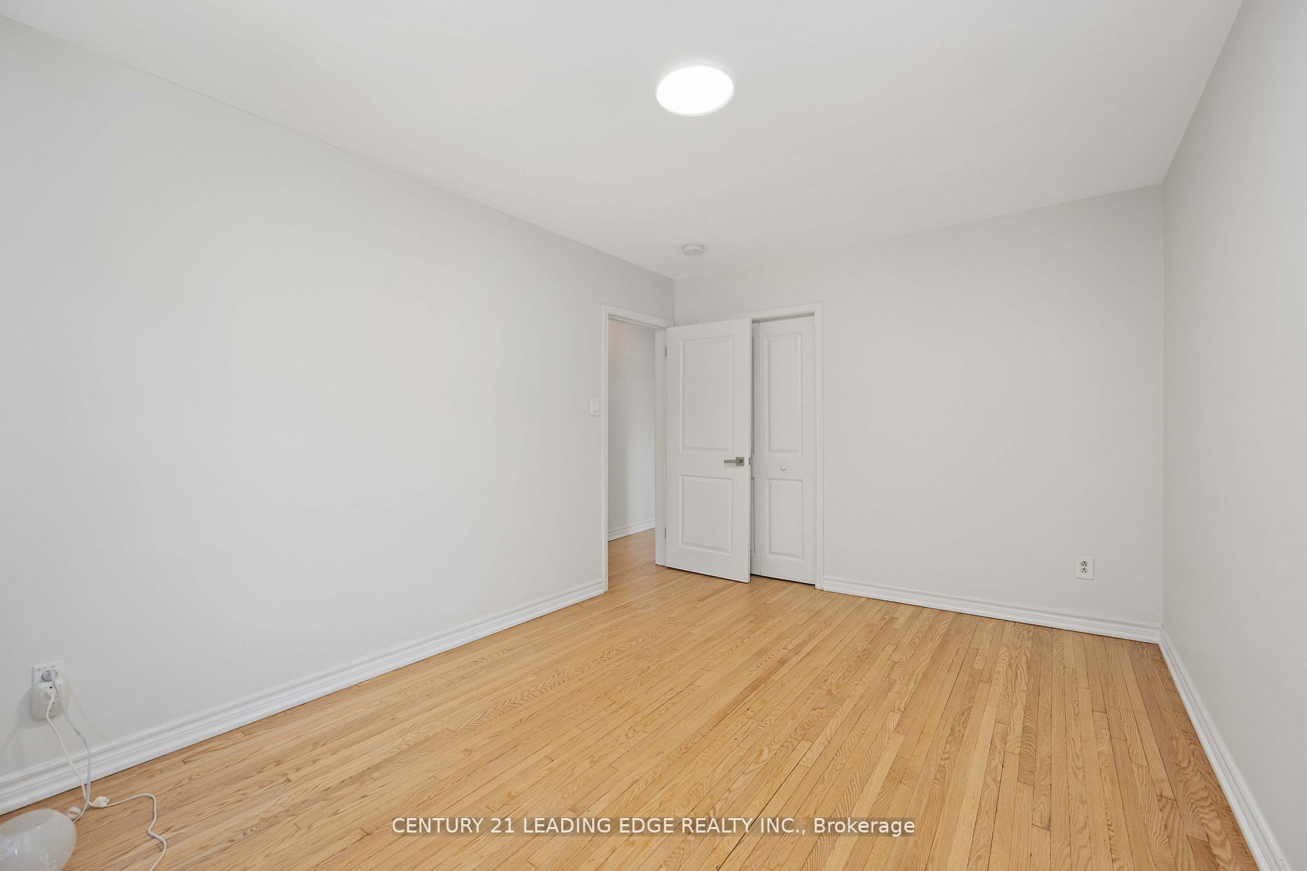 25 Karen Rd