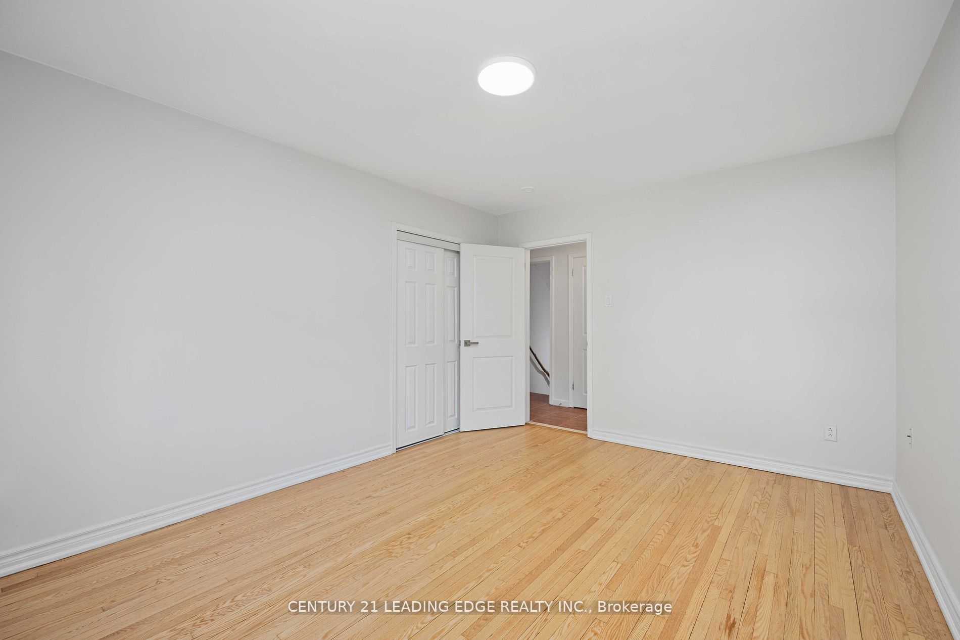 25 Karen Rd