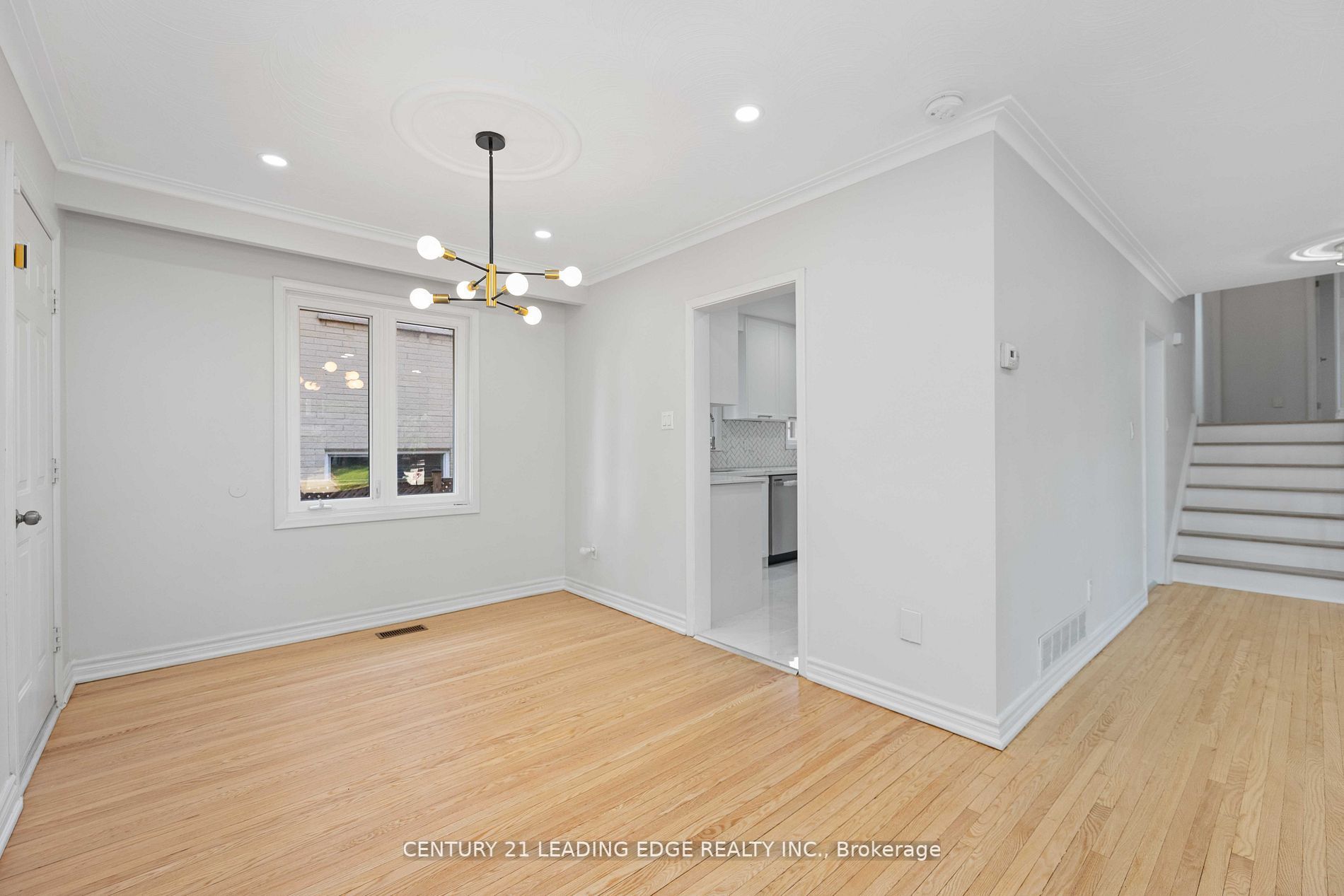 25 Karen Rd