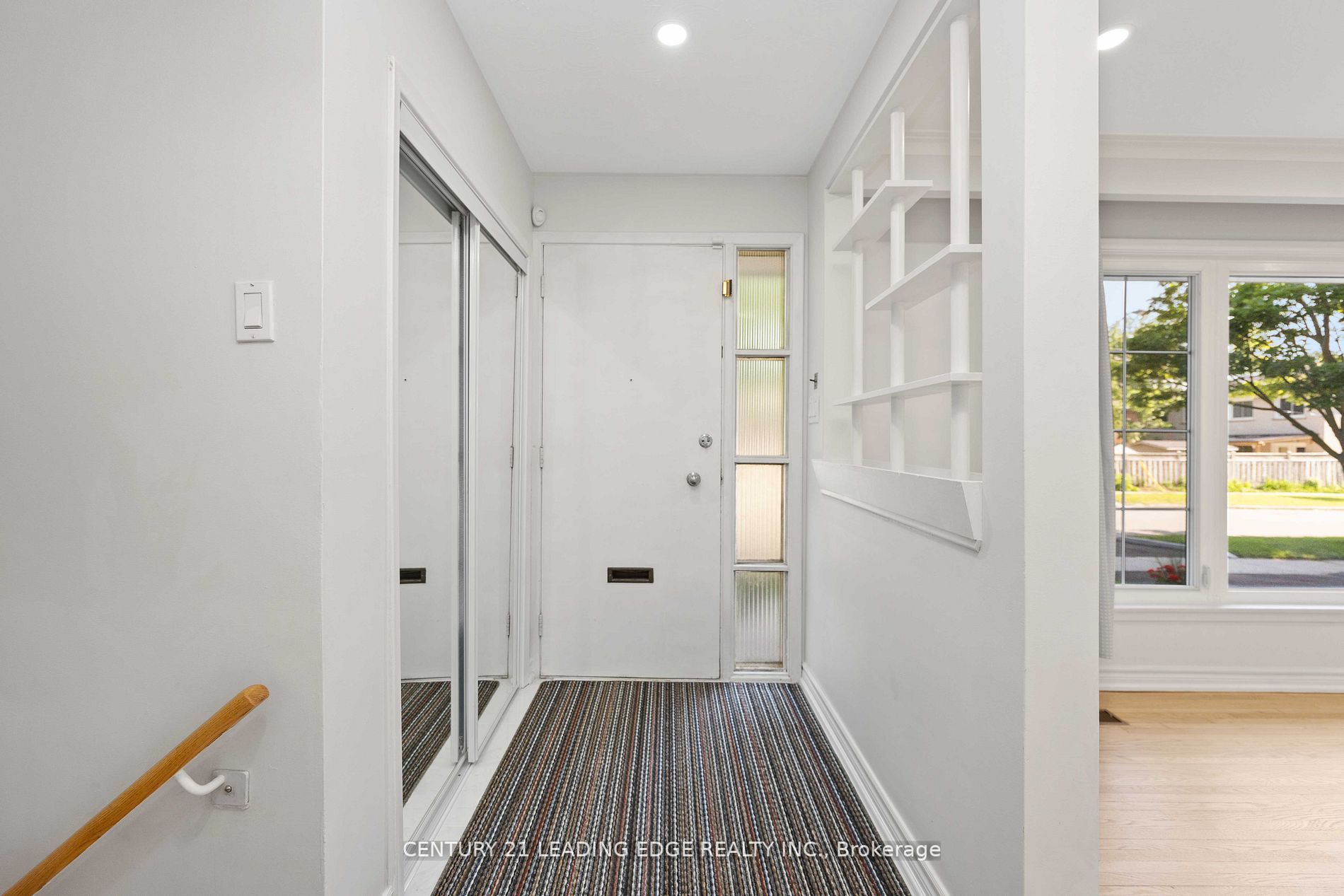 25 Karen Rd