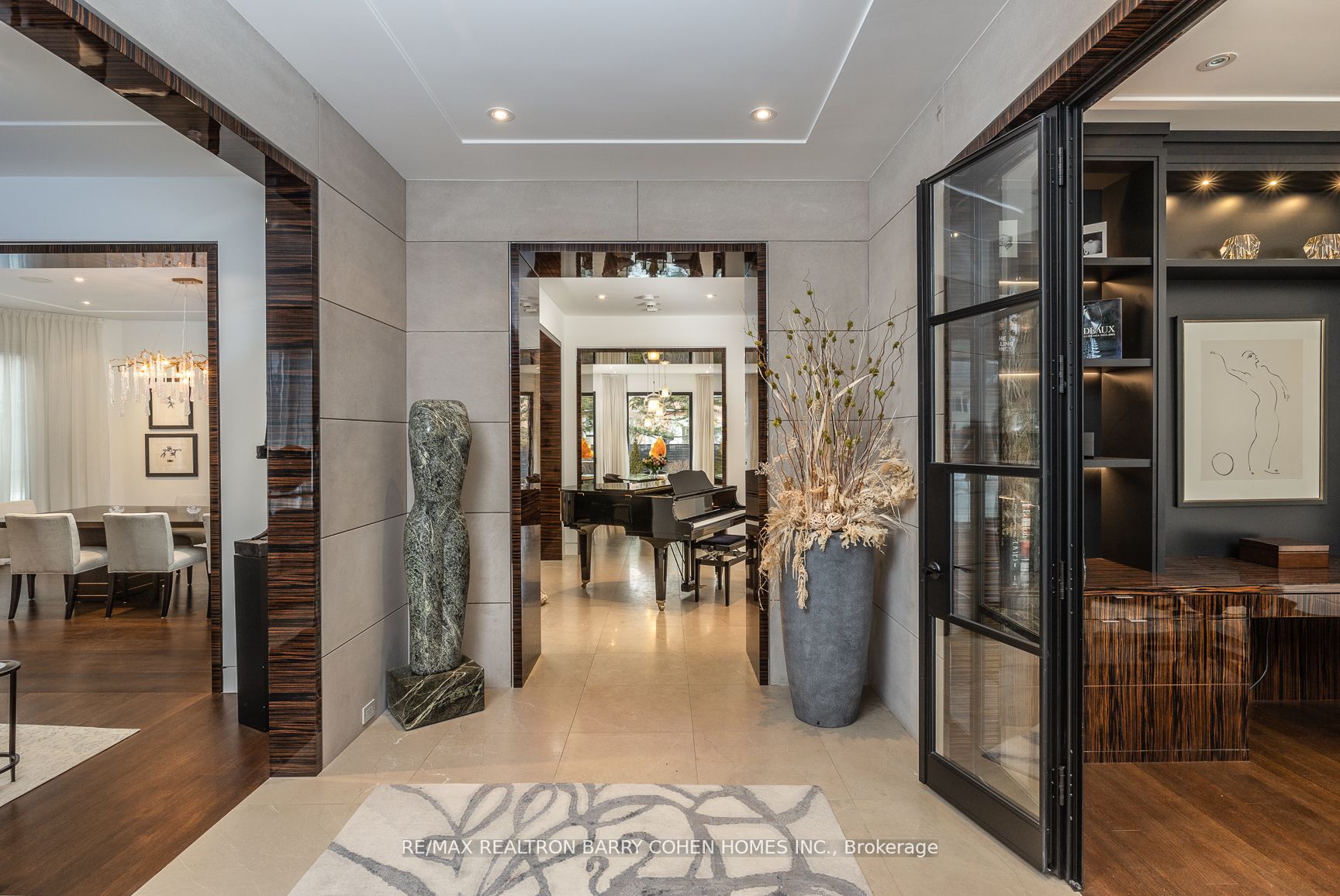 148 Highland Cres