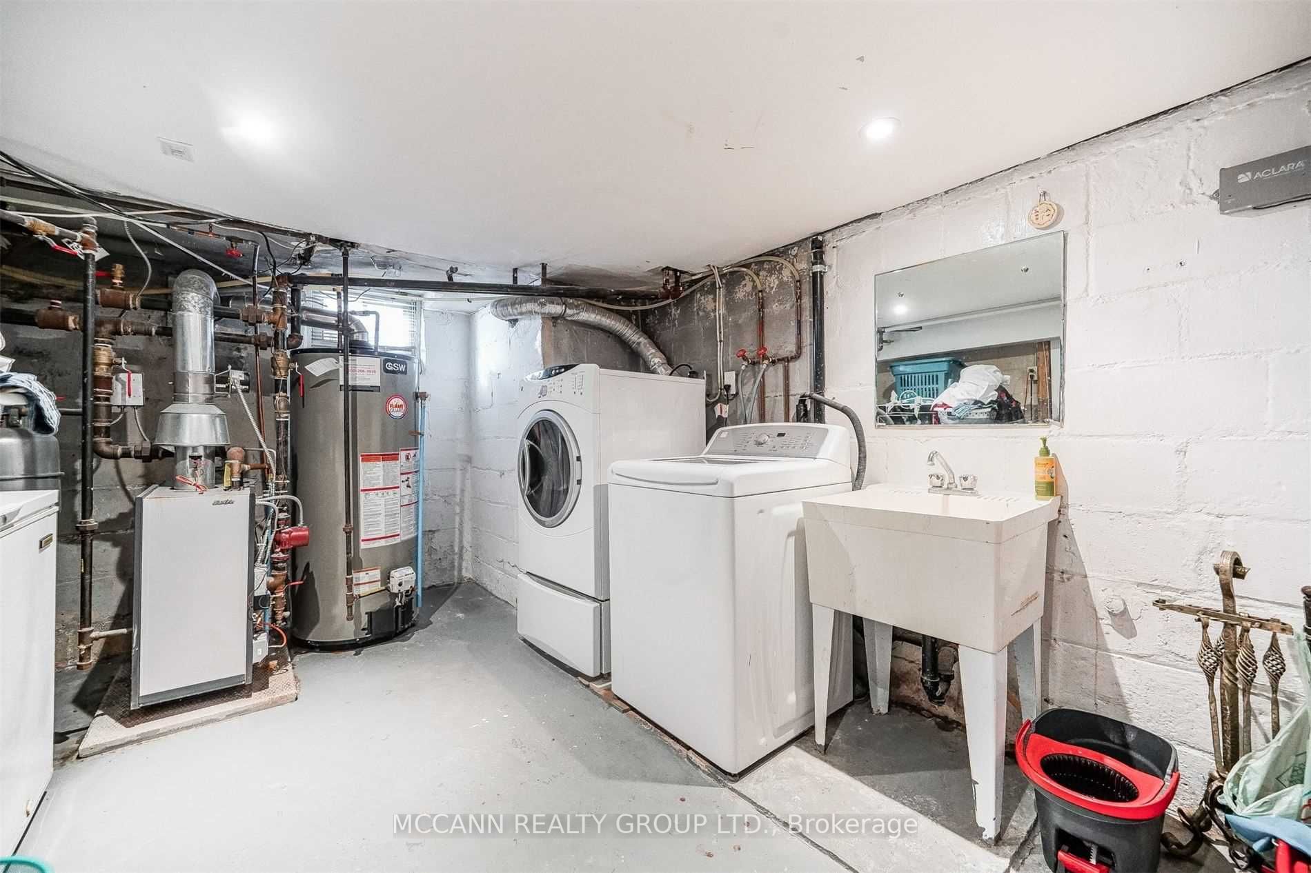 3 Fairleigh Cres