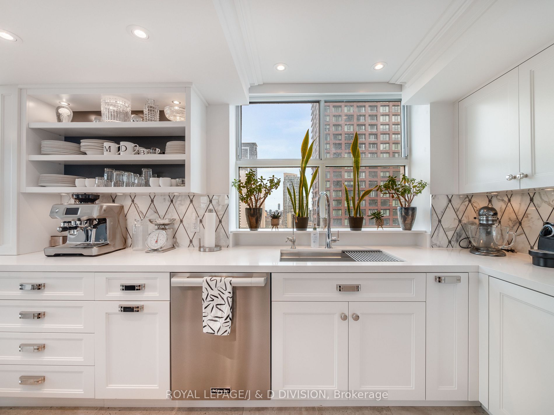 409 Bloor St E, #Ph1