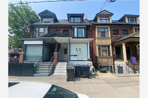 194A Carlton St, Toronto