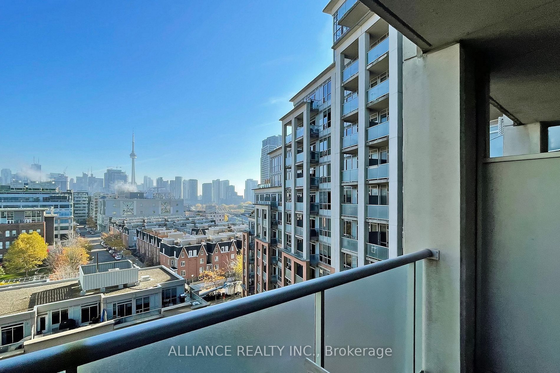 1 Shaw St, #927