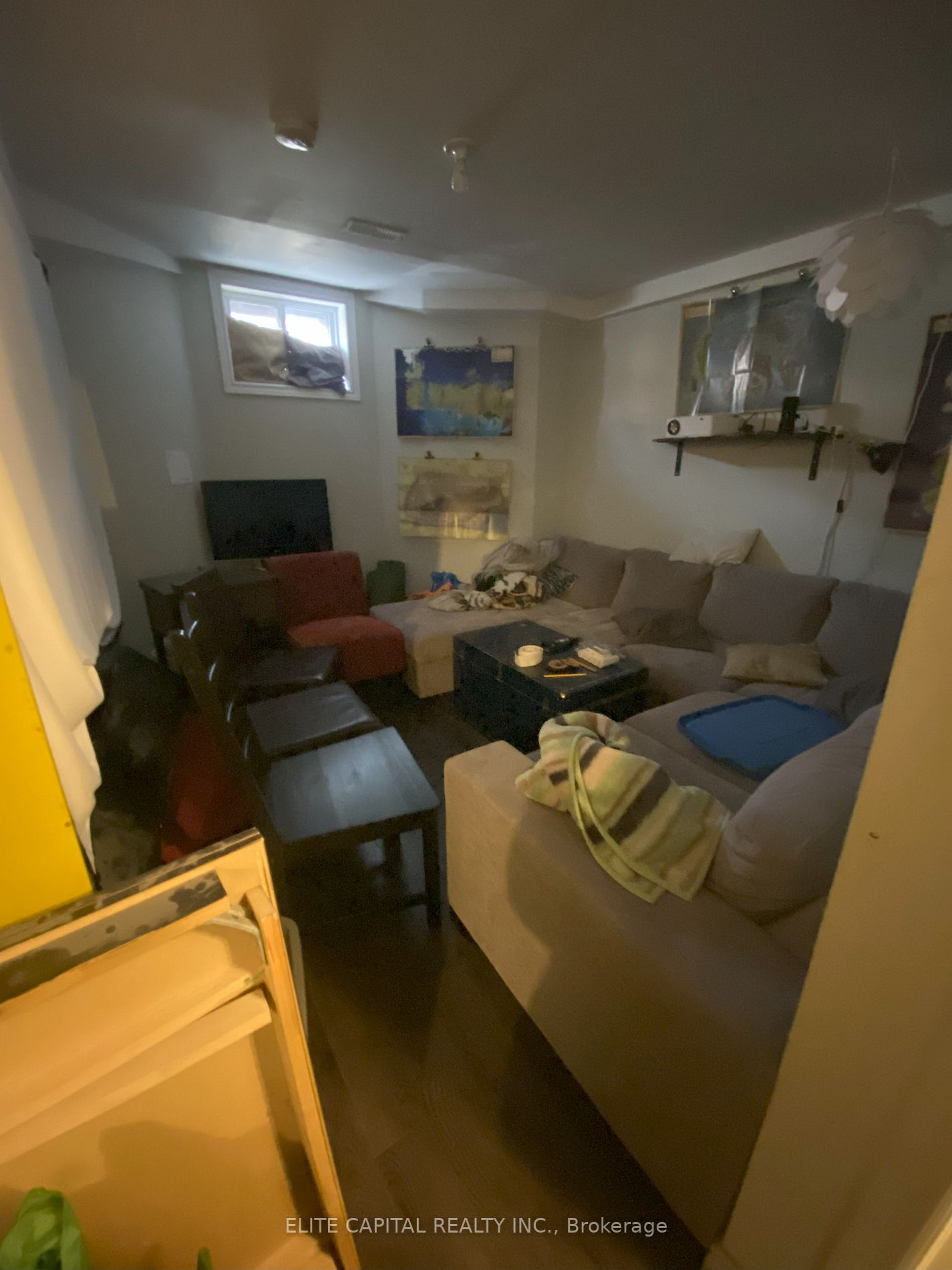 272 Sherbourne St