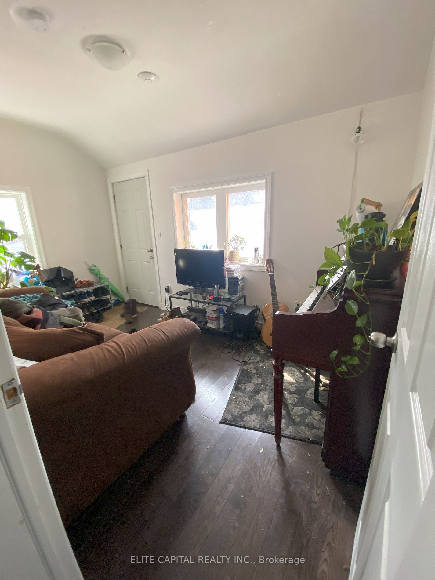 272 Sherbourne St