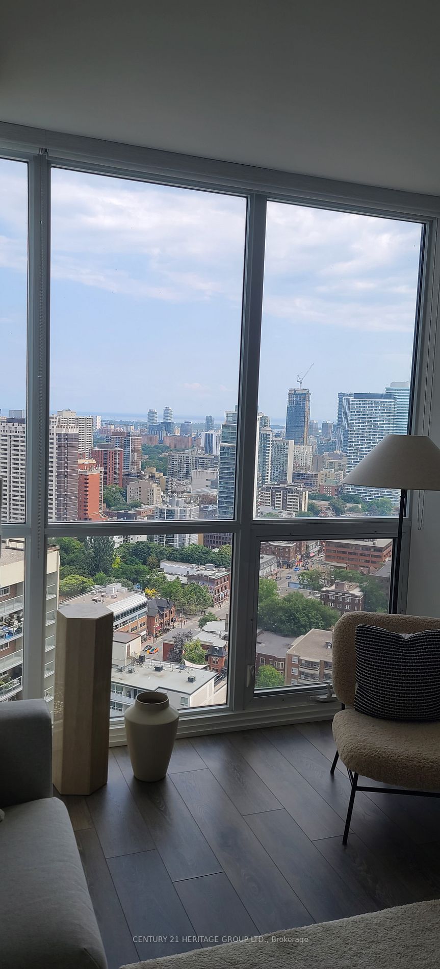 45 Charles Street E, #3212
