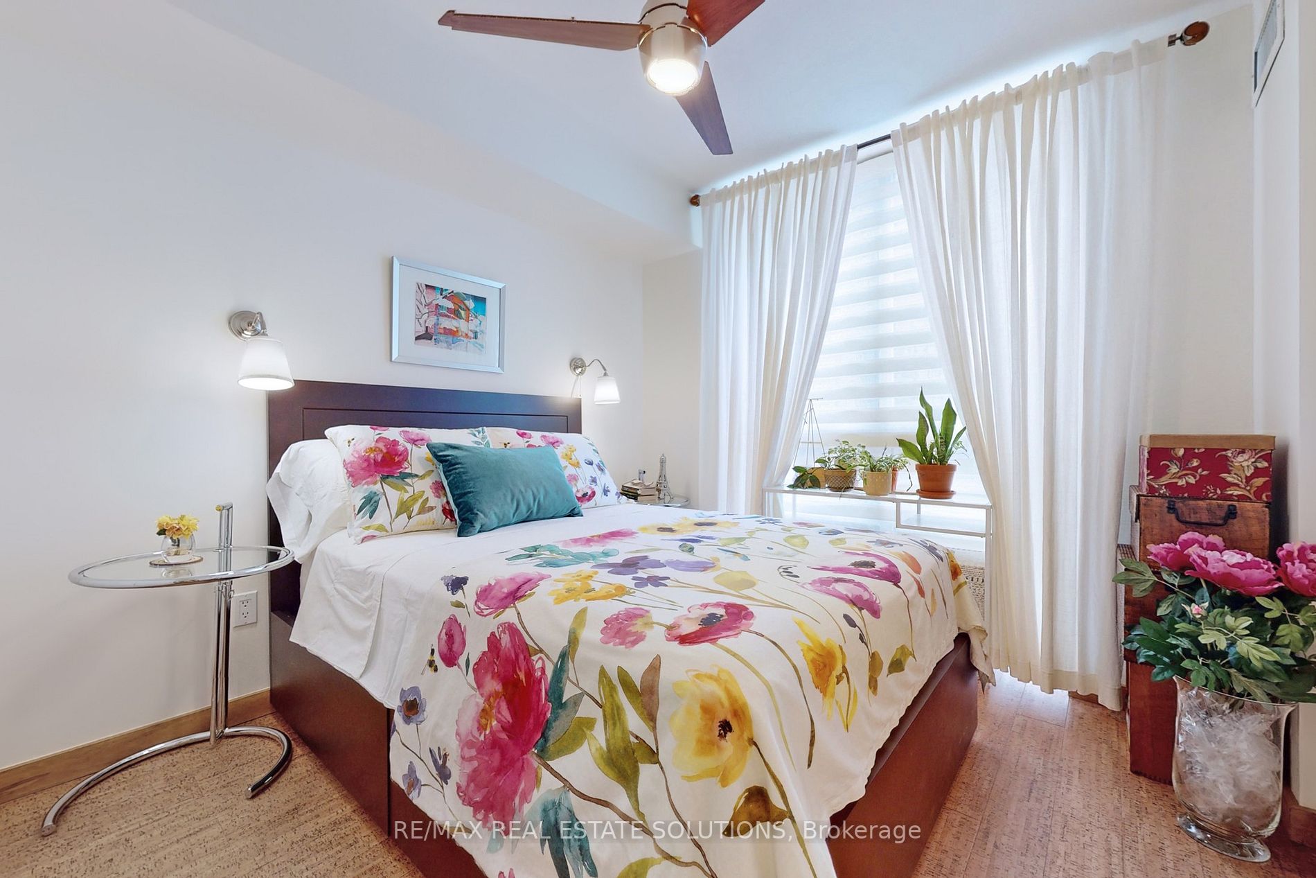311 Richmond St E, #301