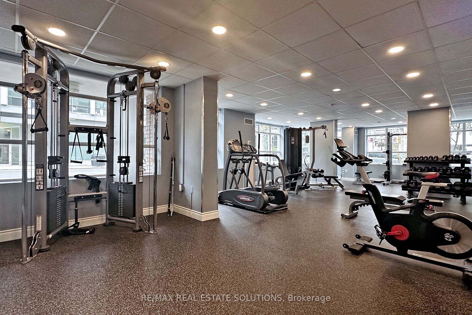 311 Richmond St E, #301