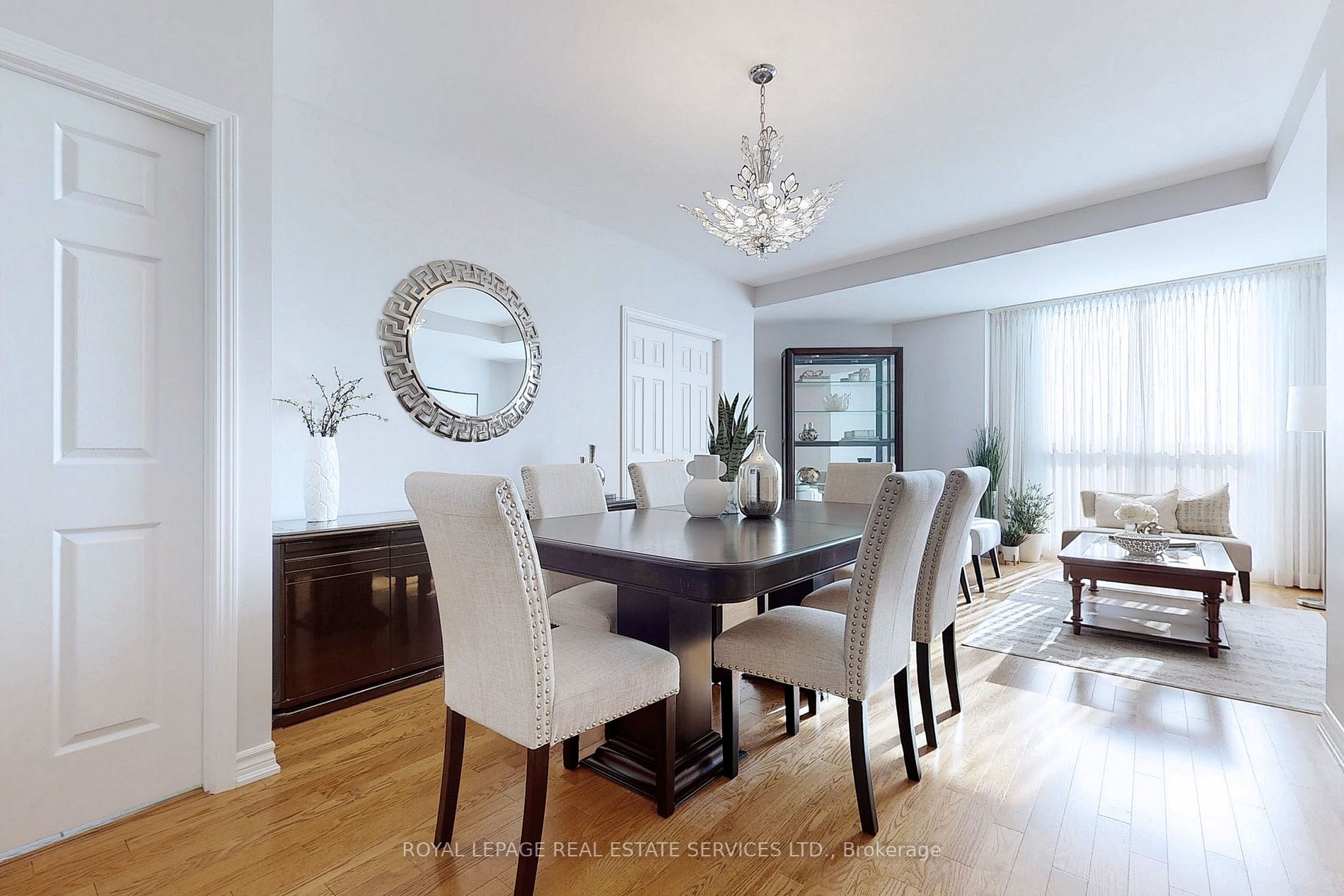 4200 Bathurst St, #705