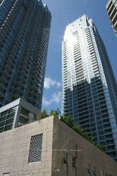 2191 Yonge St, #1606