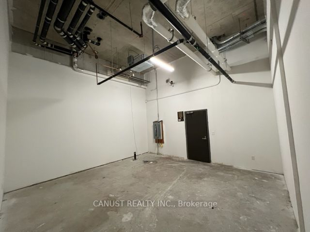 4750 Yonge St, #348