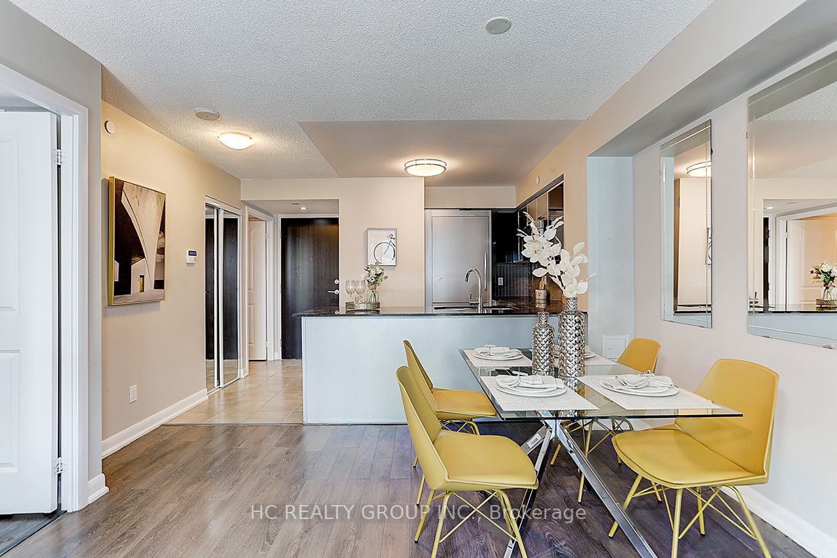 5168 Yonge St, #606