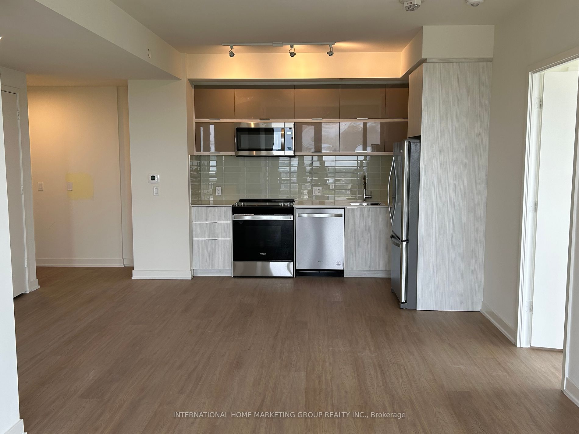 10 Deerlick Crt, #1702