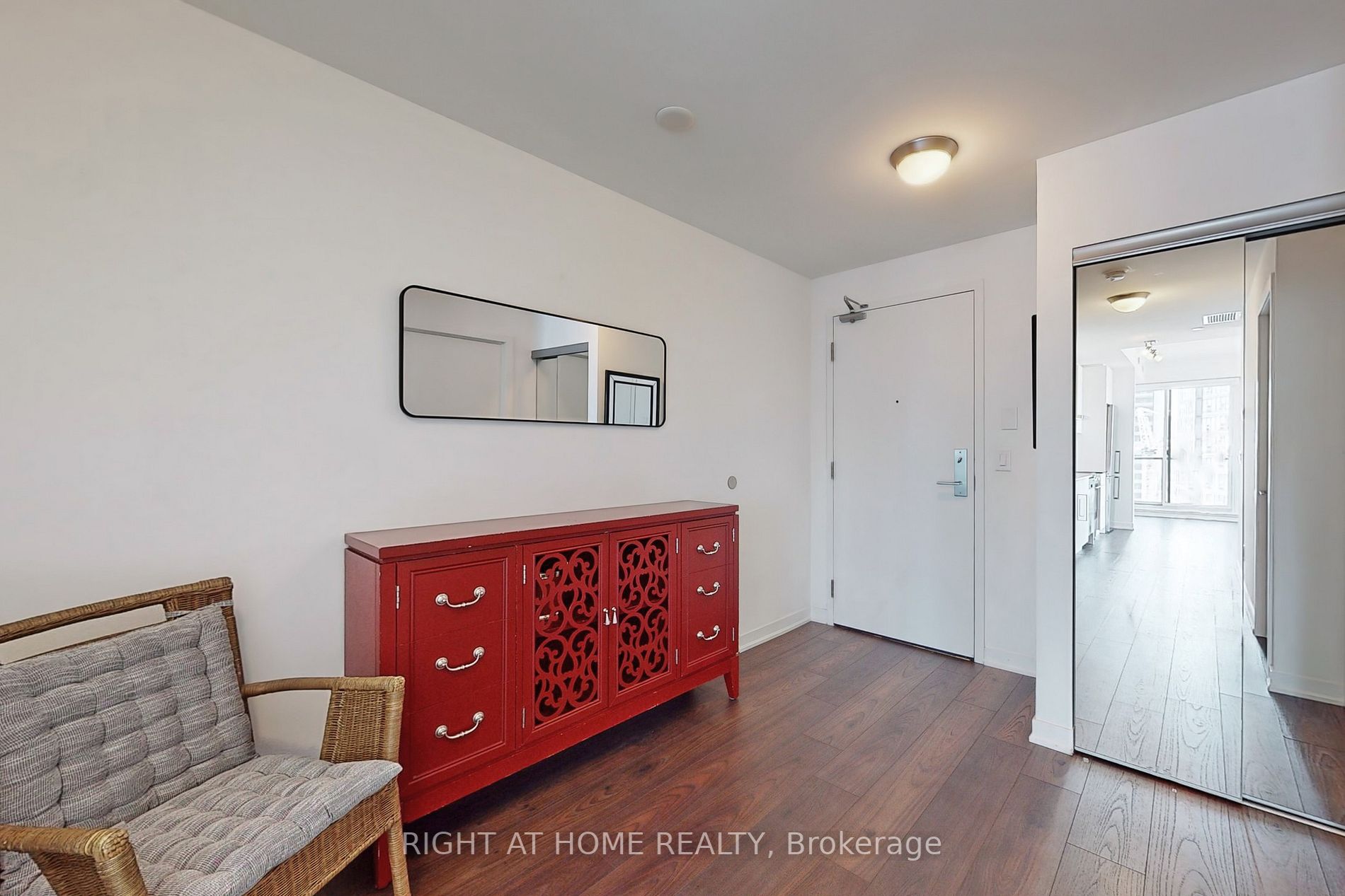 51 East Liberty St, #1304