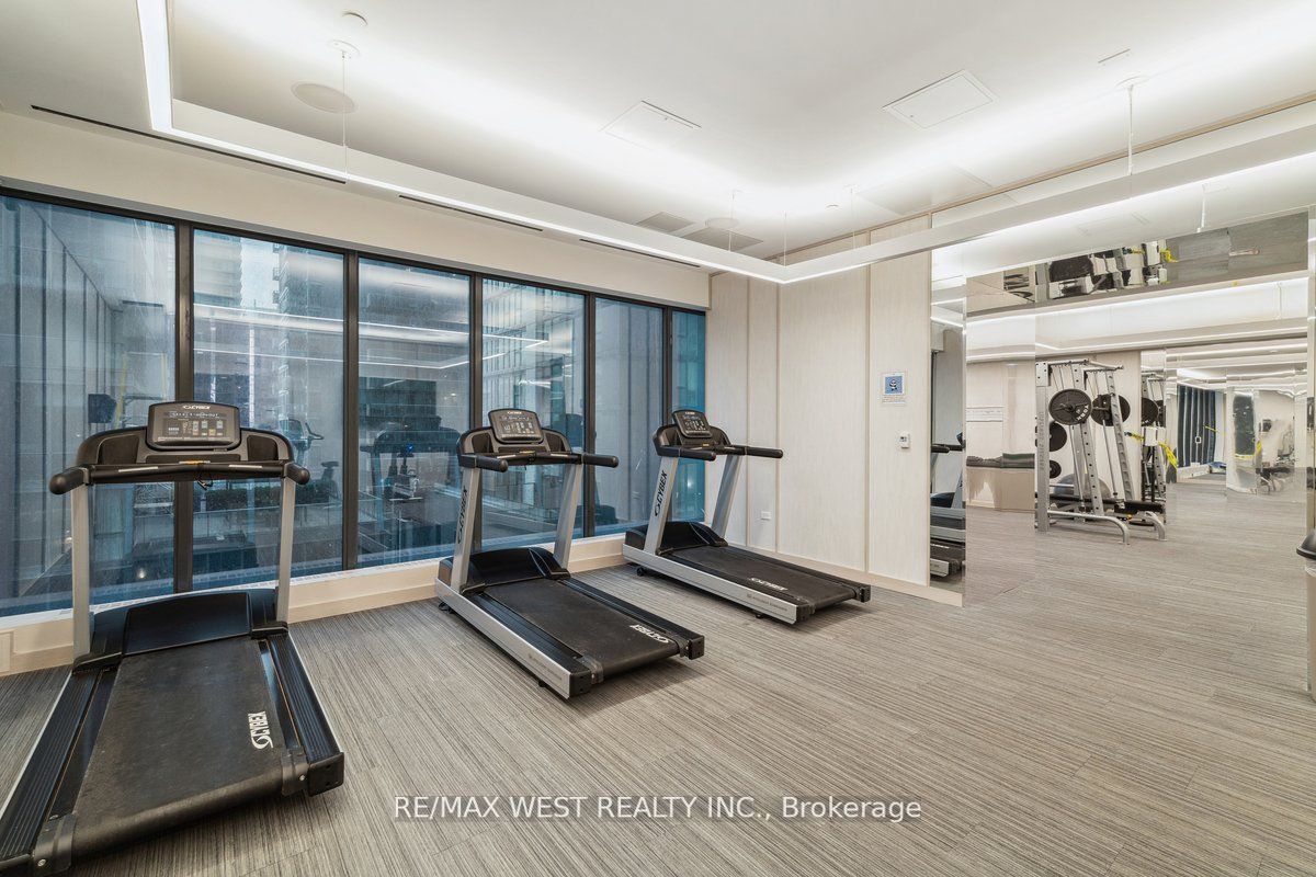 115 Blue Jays Way, #3312