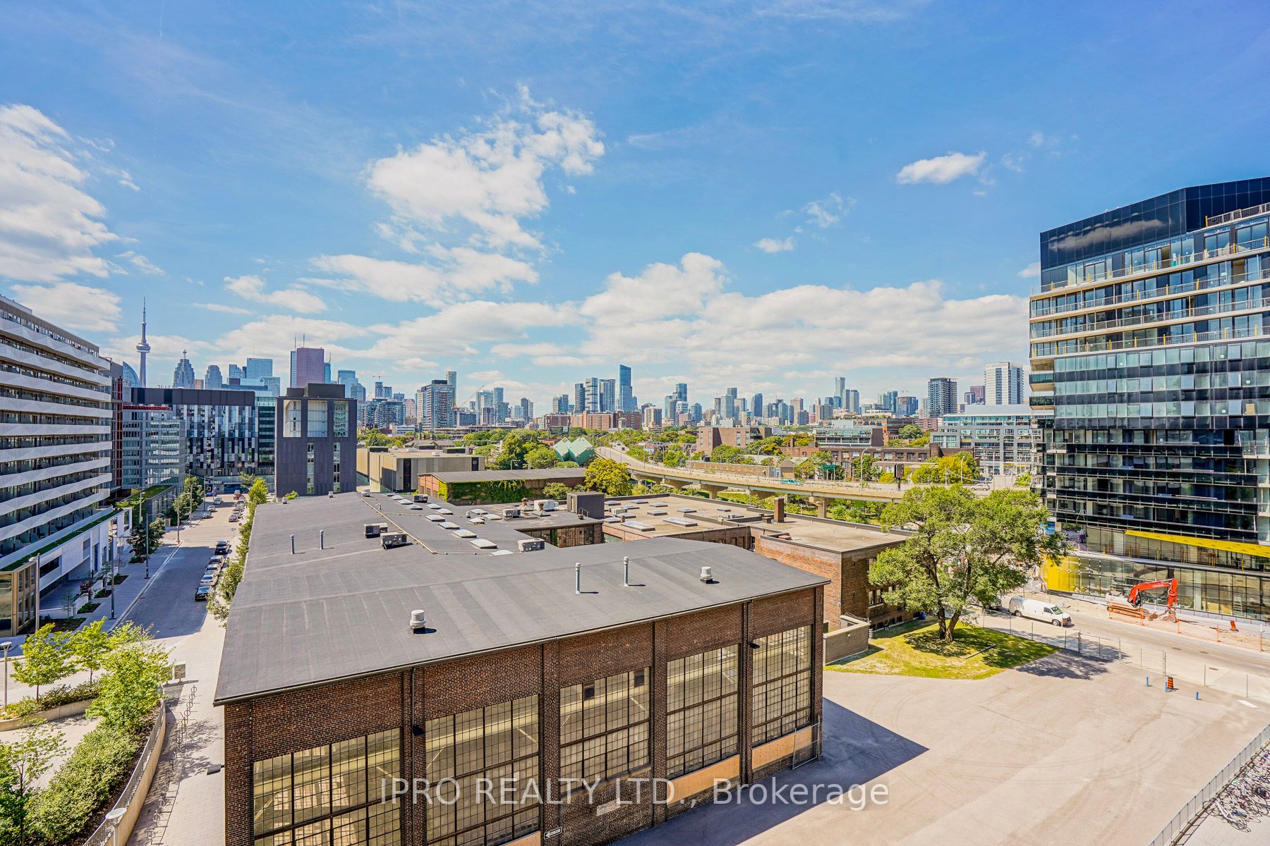 120 Bayview Ave, #N619
