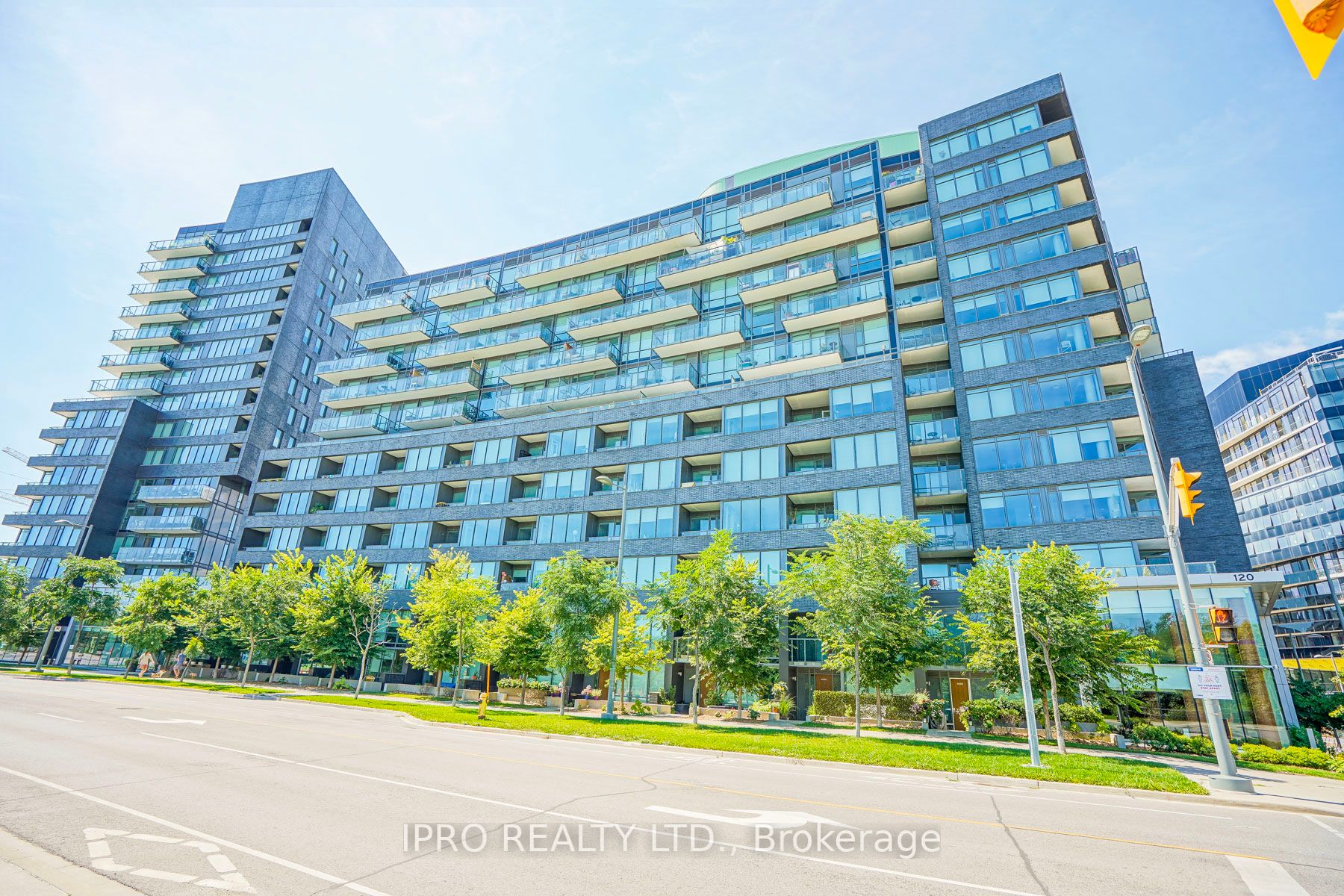 120 Bayview Ave, #N619