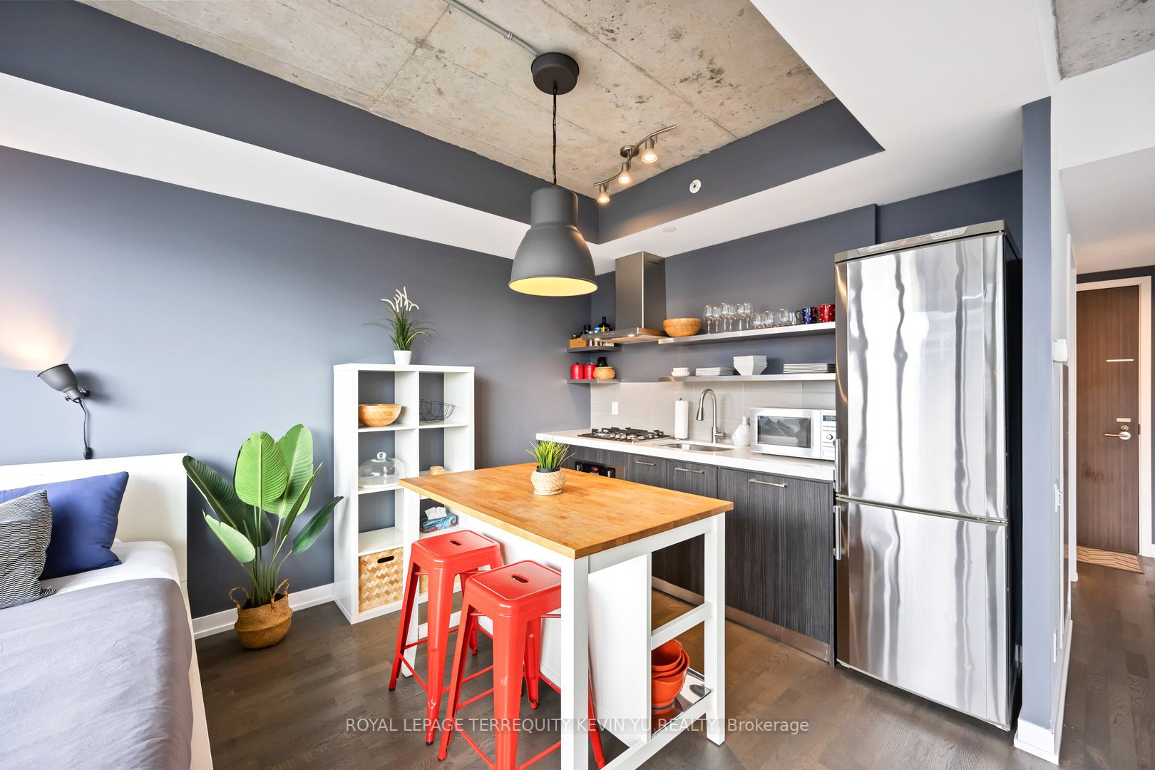 461 Adelaide St W, #1113