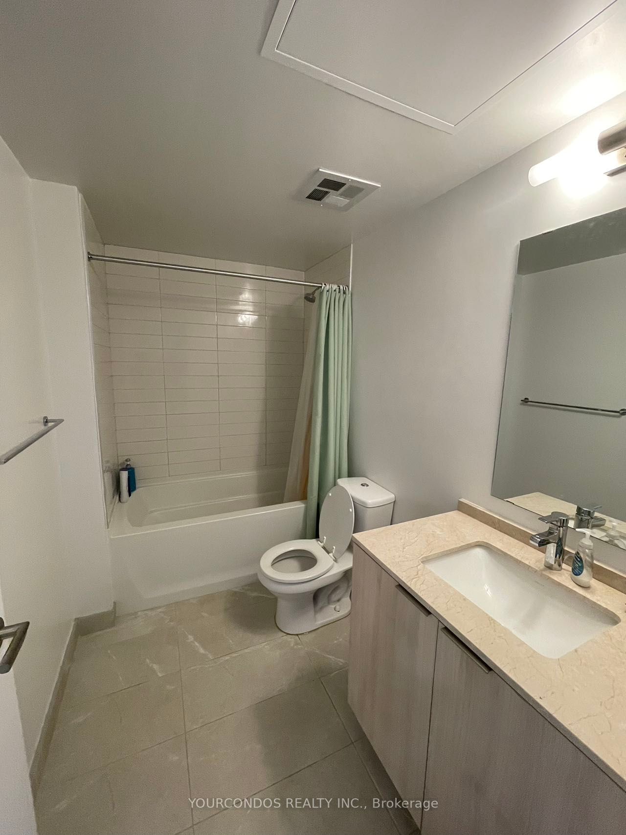 11 Wellesley St W, #2009