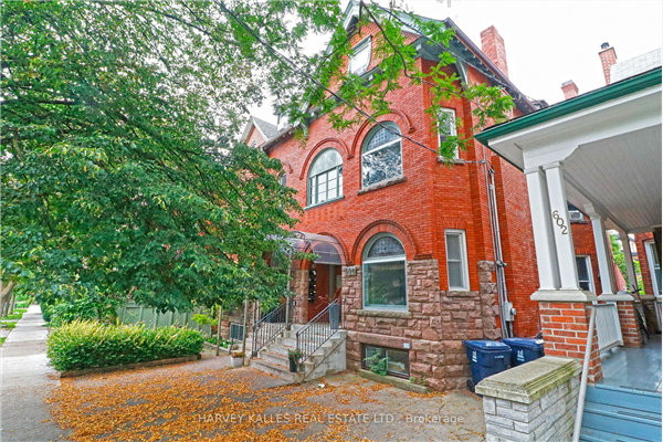 600 Huron St, Toronto