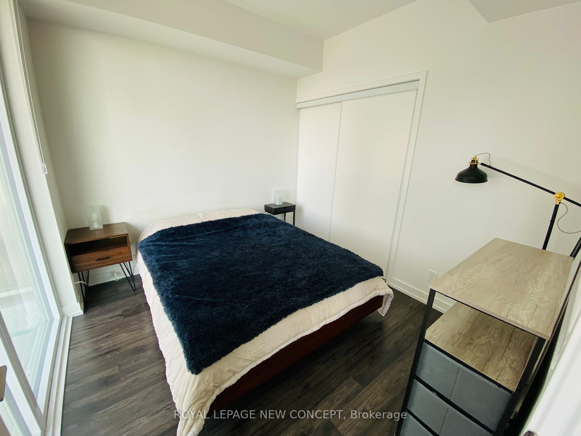 33 HELENDALE Avenue, #901