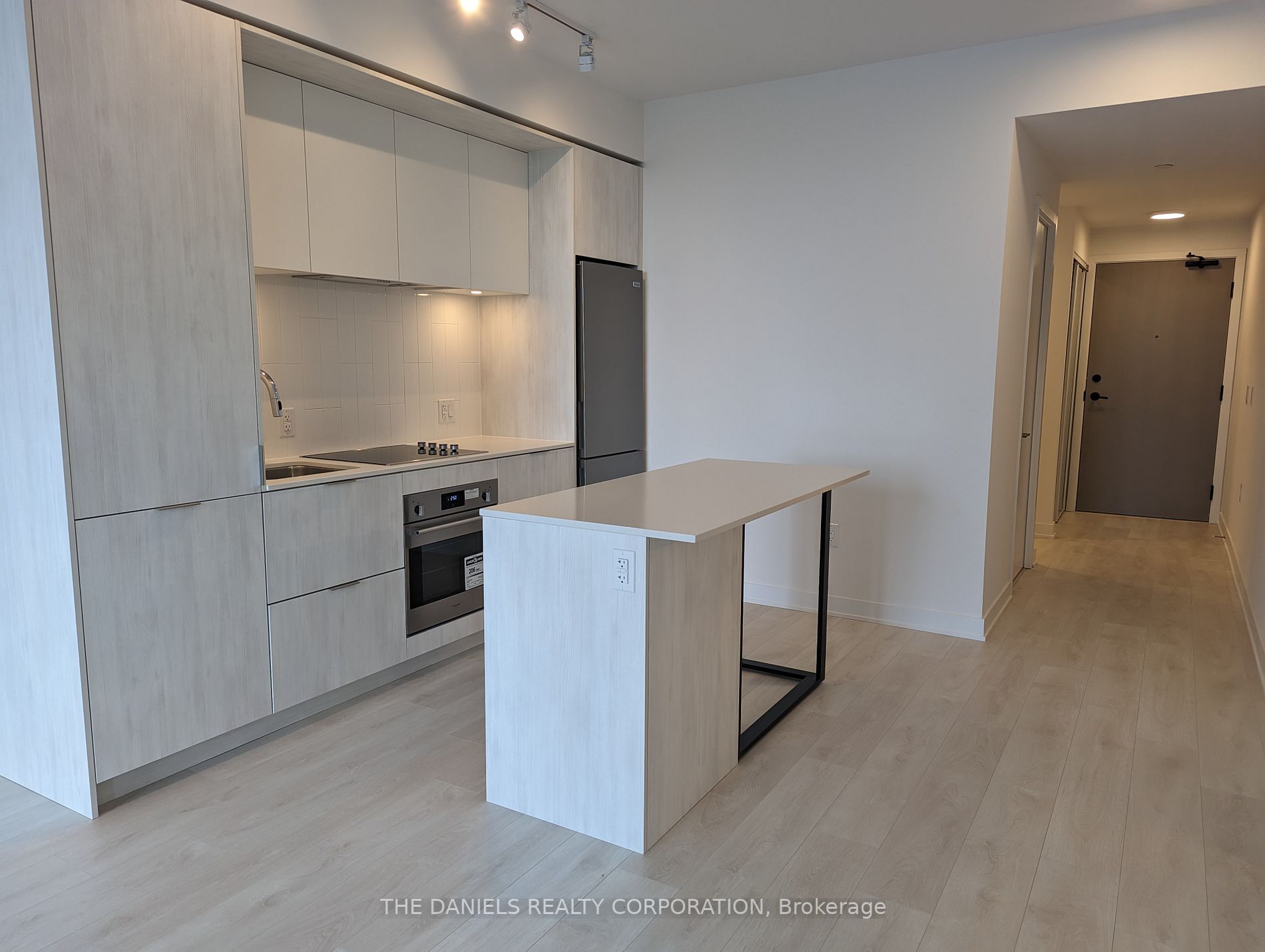 130 River Street, #205