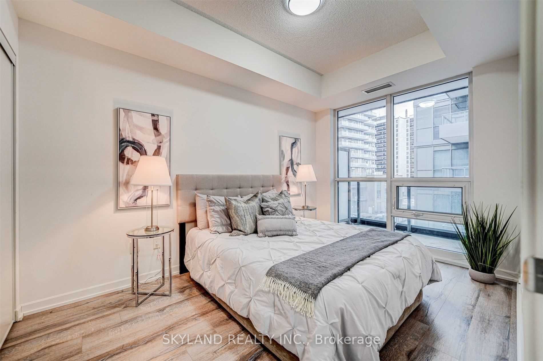 52 Forest Manor Road, #414