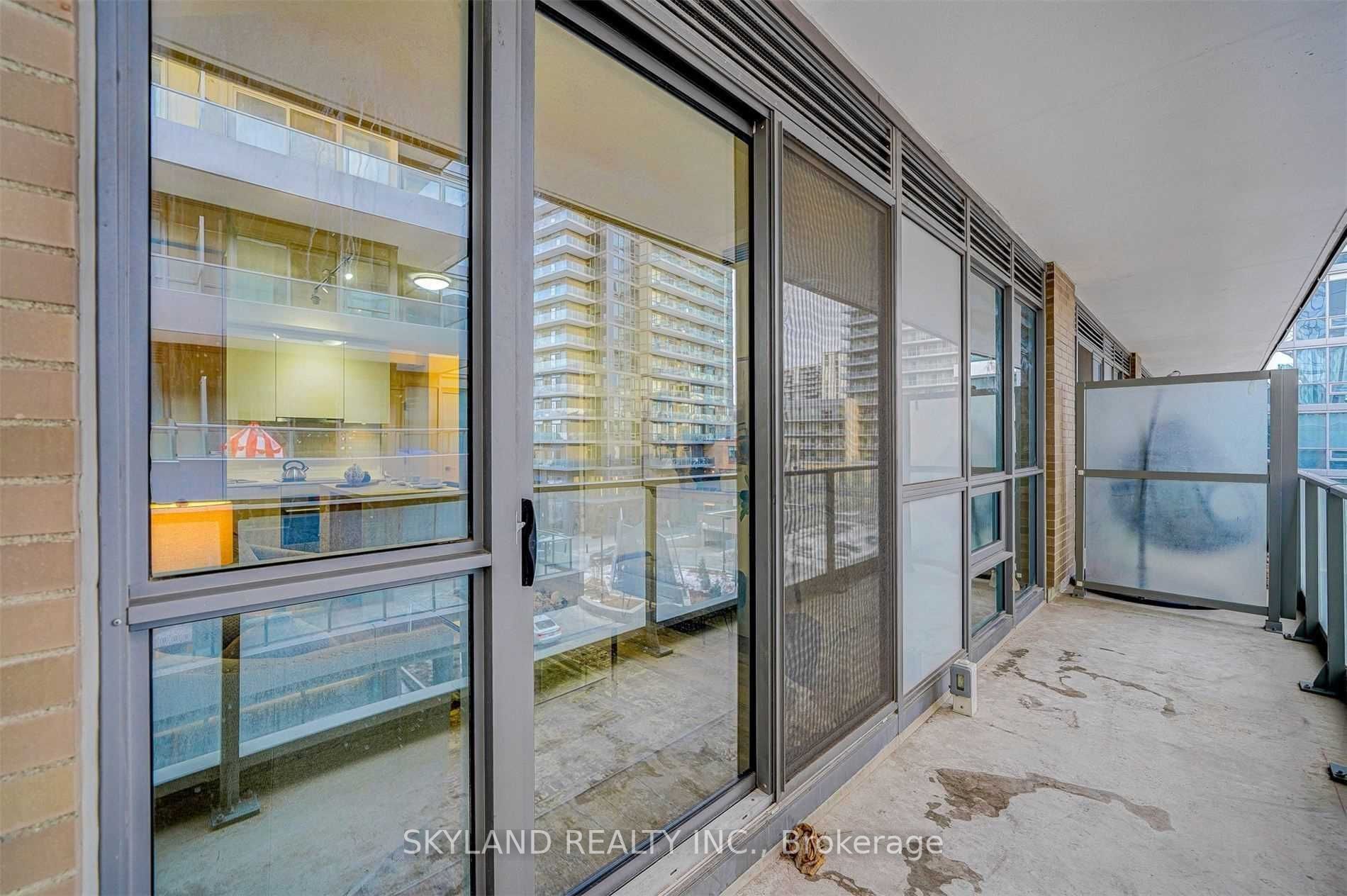 52 Forest Manor Road, #414