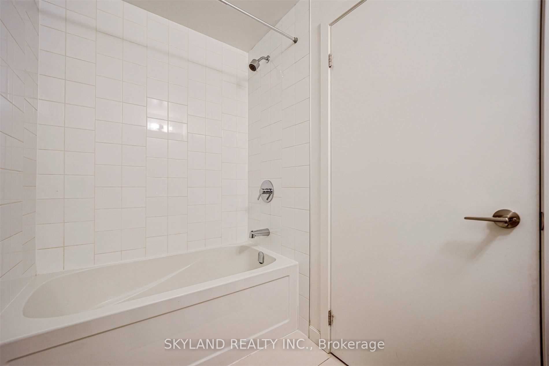 52 Forest Manor Road, #414