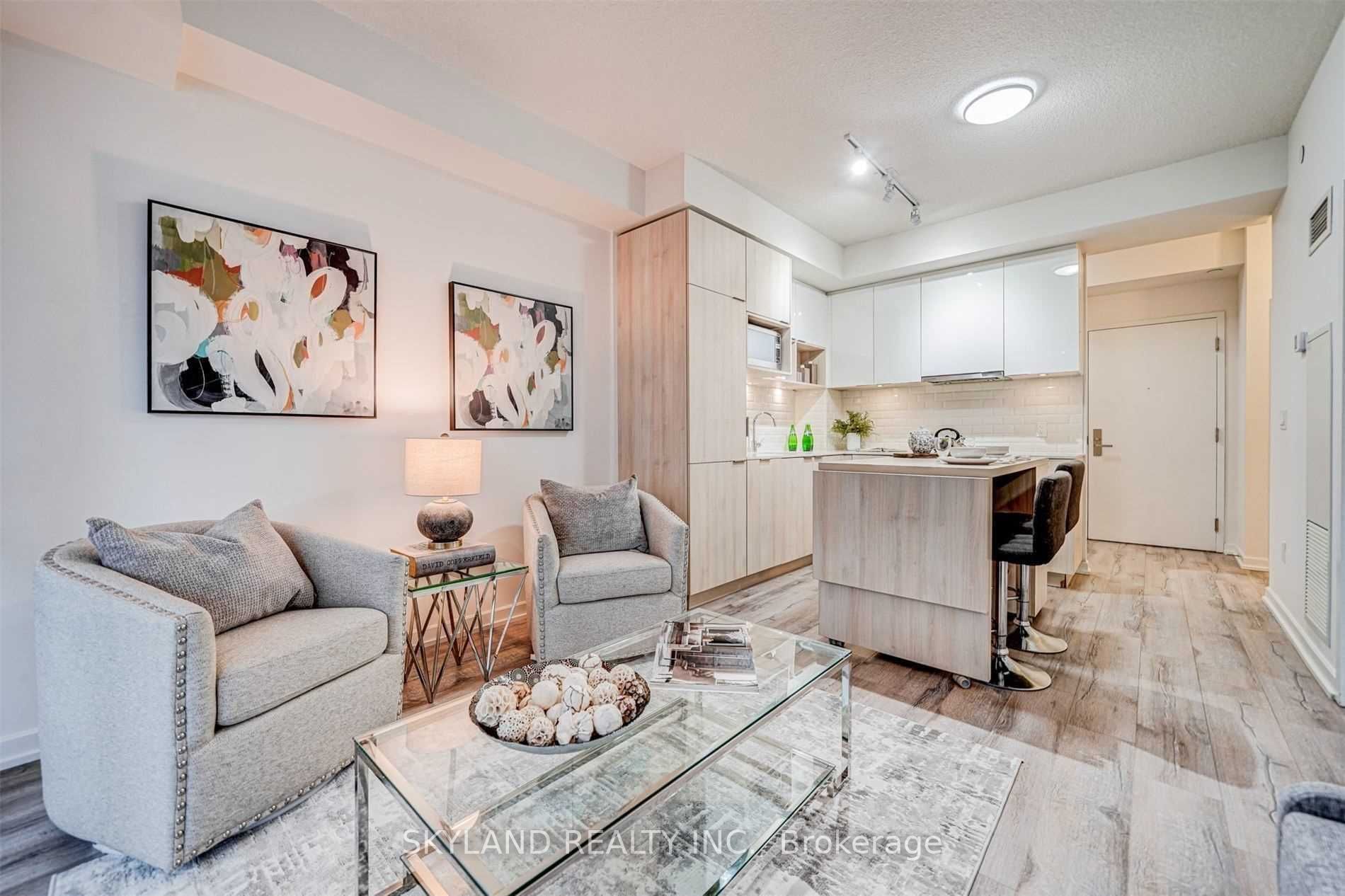 52 Forest Manor Road, #414