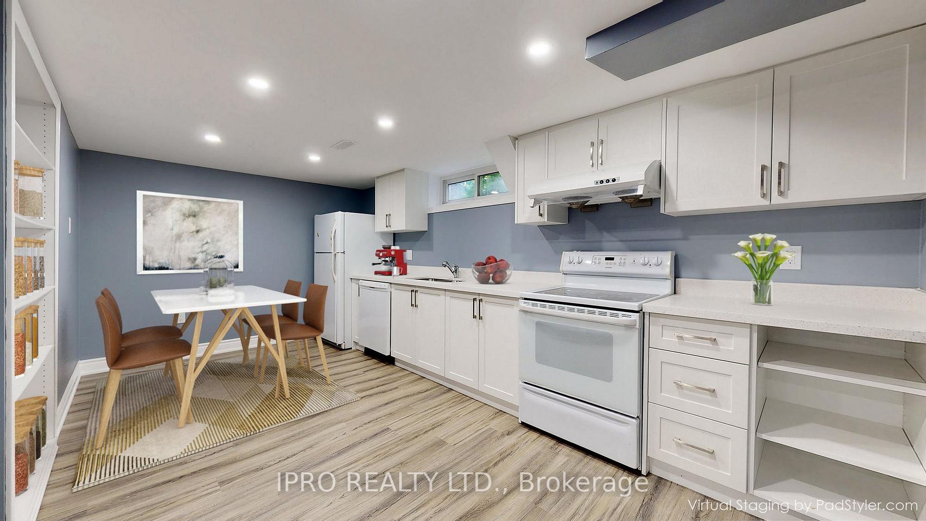 22 Royal Doulton Dr