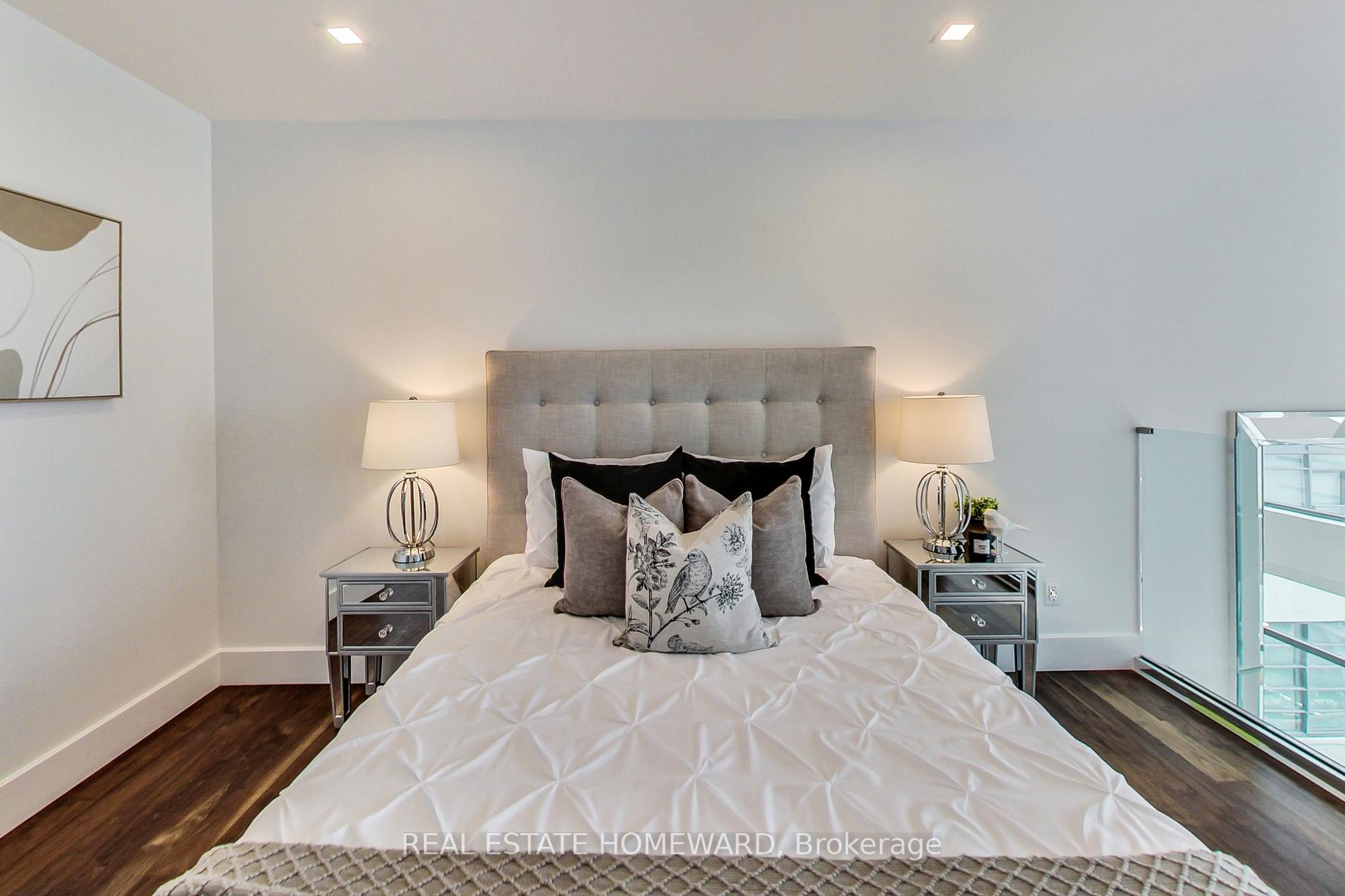 637 Lake Shore Blvd W, #633
