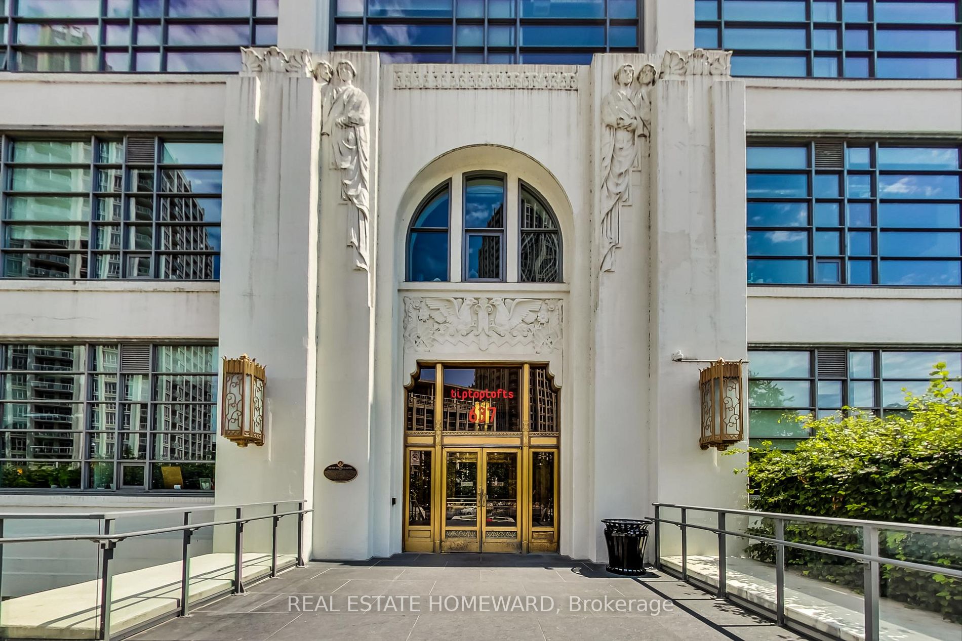 637 Lake Shore Blvd W, #633
