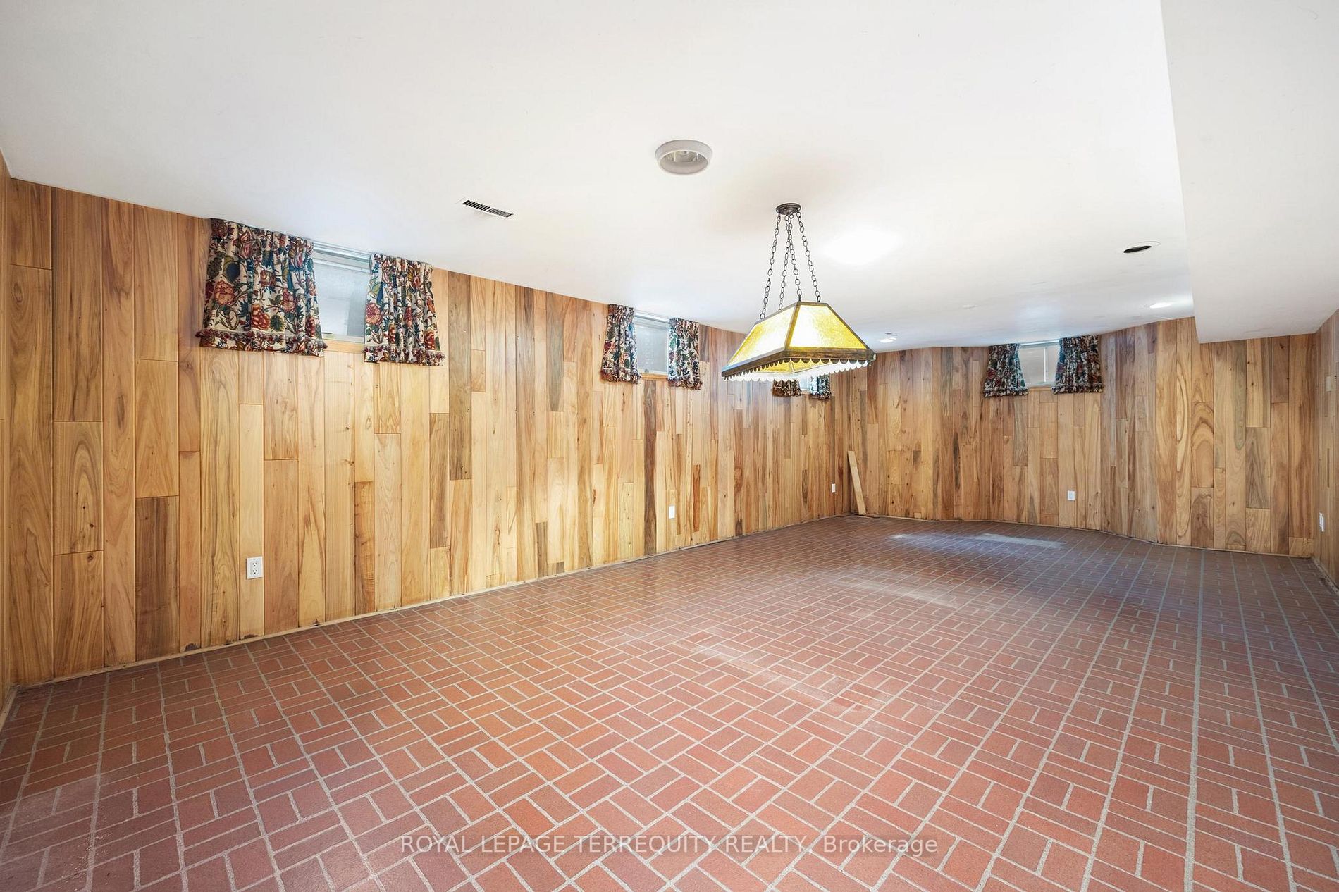 Listing C6683534 - Large Photo # 36