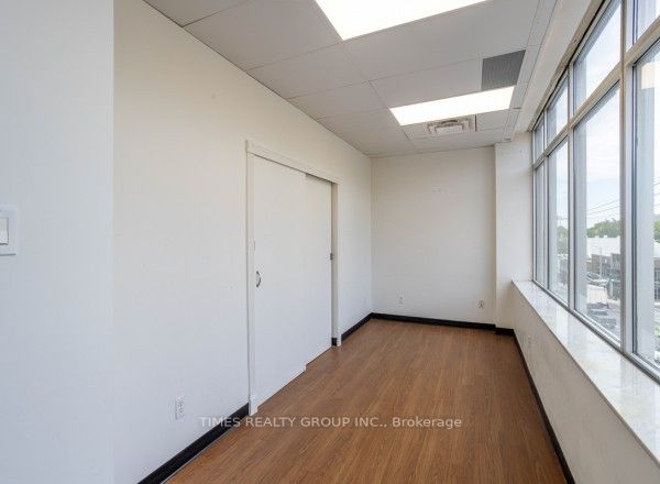 801 Eglinton Ave W, #300