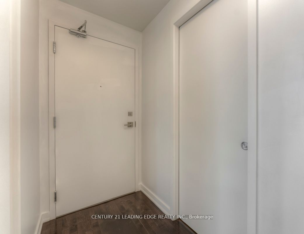 12 York St, #1210
