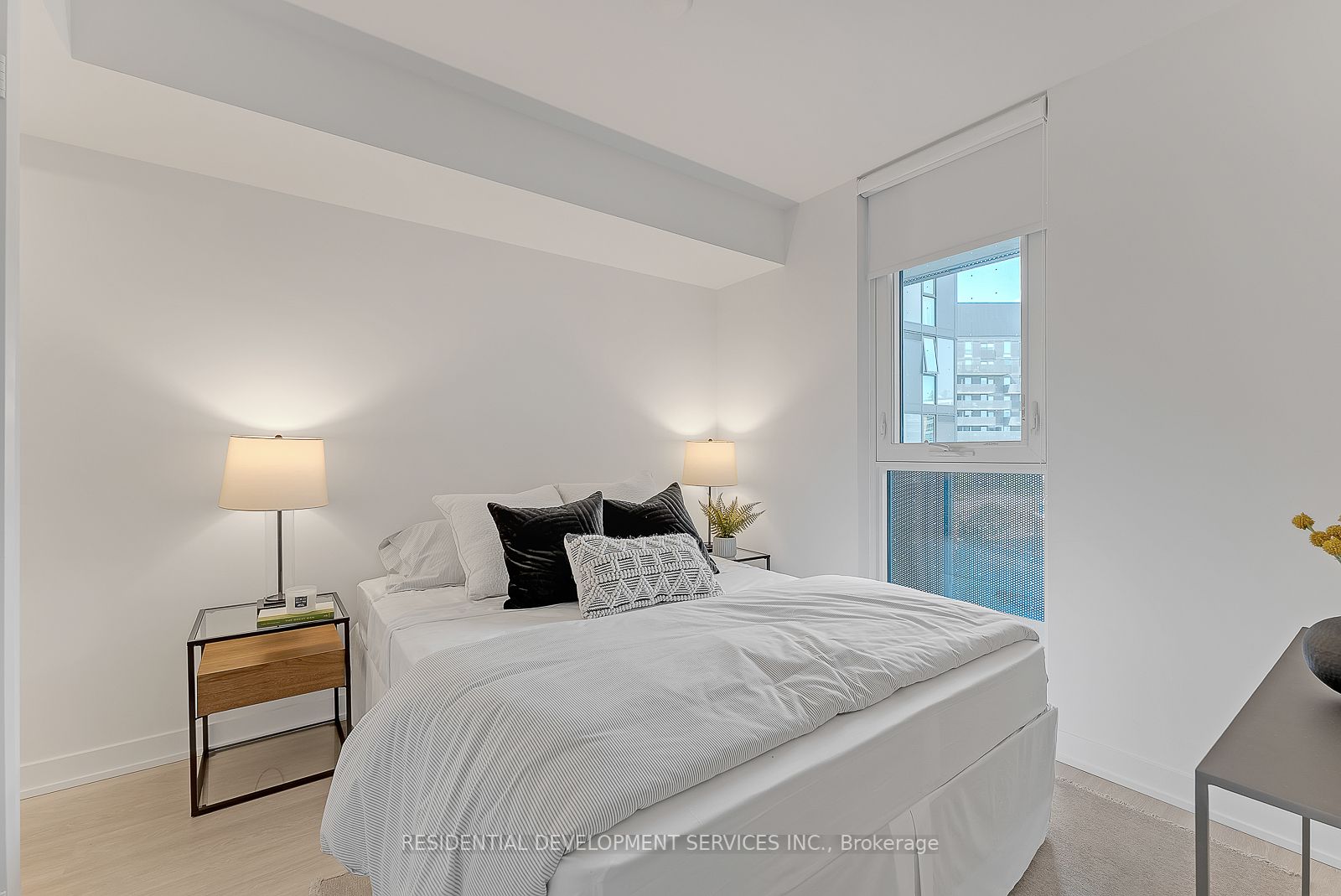 30 Tretti Way, #207