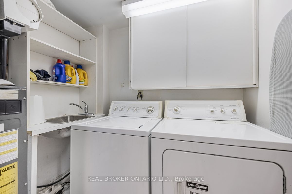 255 The Donway W, #523