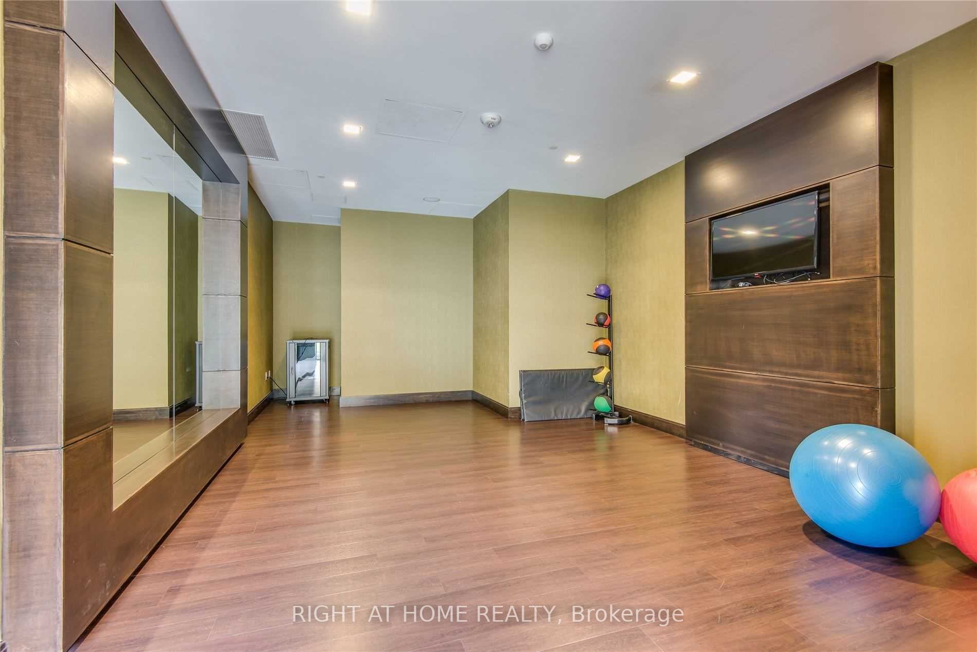 275 Yorkland Rd, #2803
