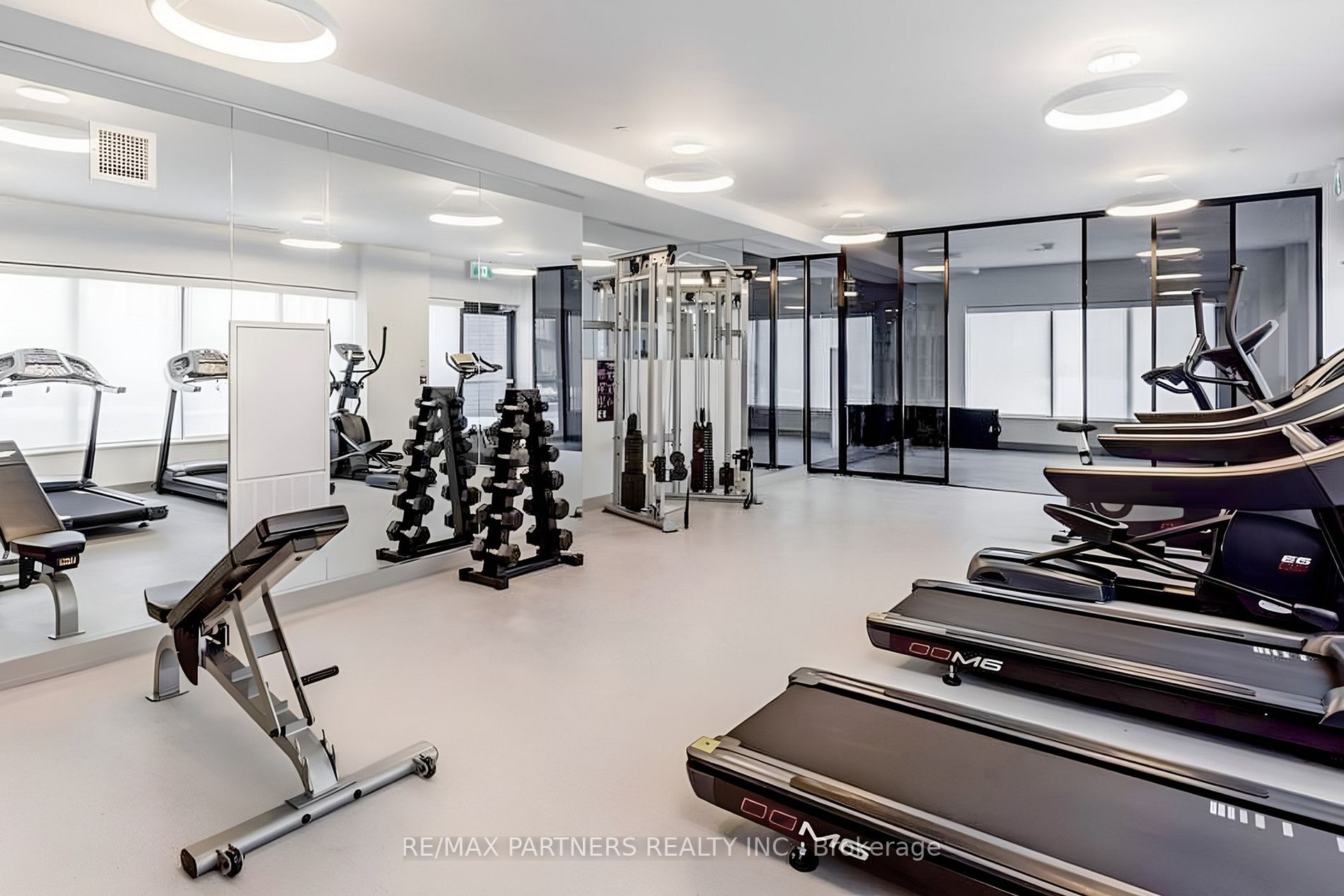 180 Fairview Mall Dr S, #317