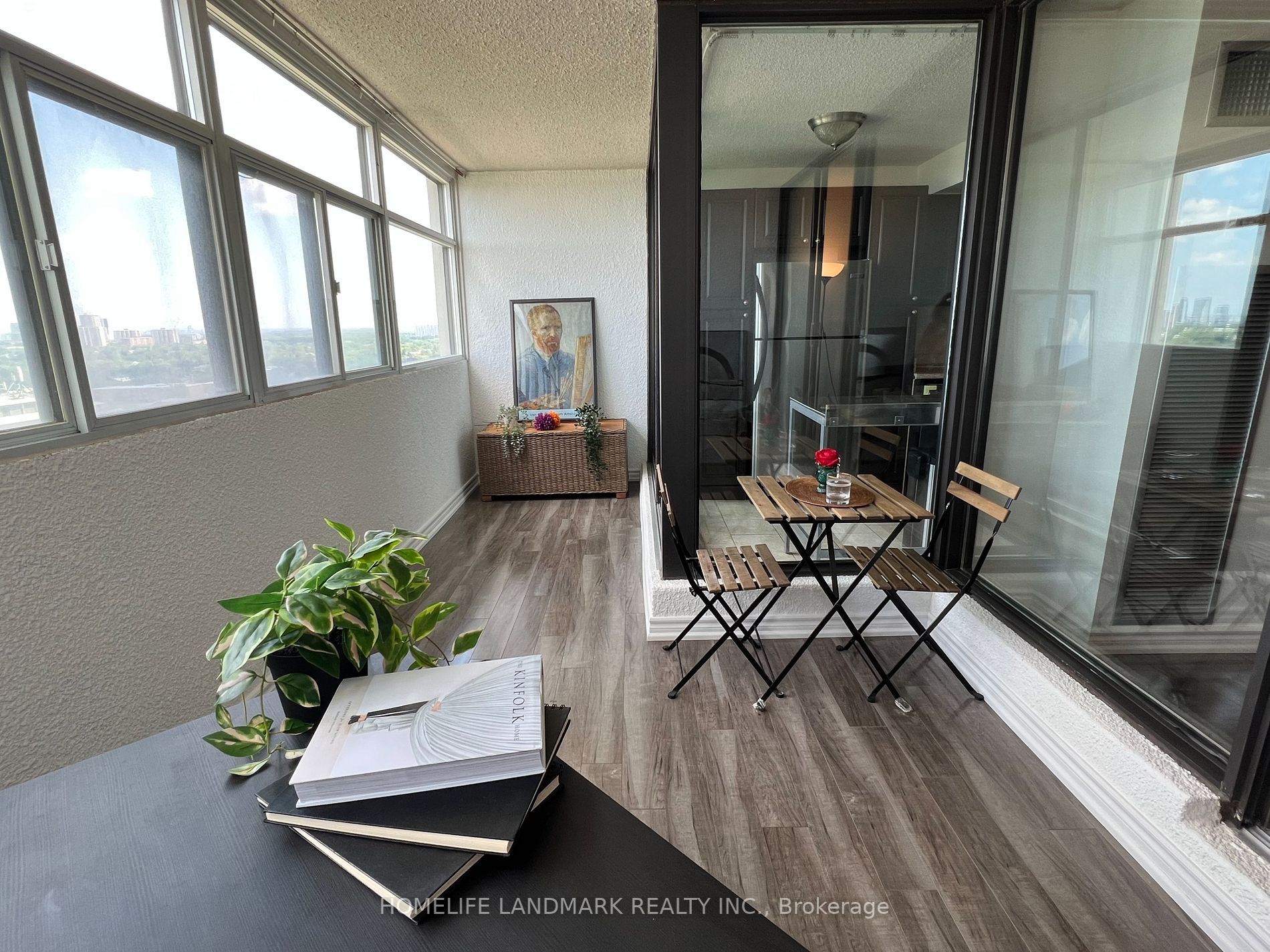 100 Antibes Dr, #2201