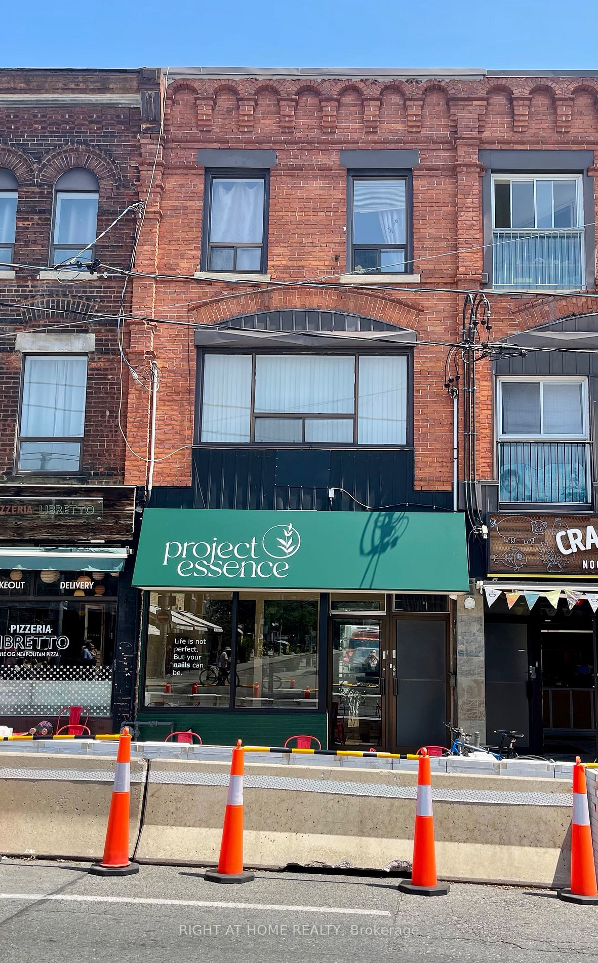 219 Ossington Ave