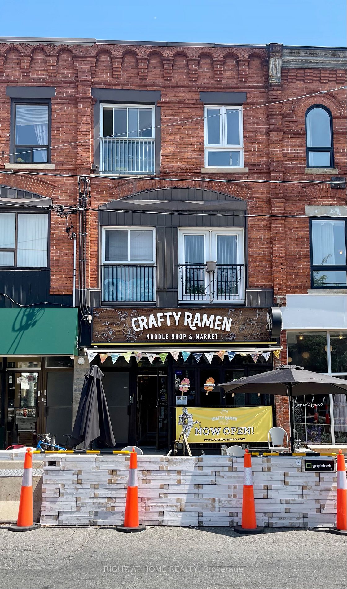 217 Ossington Ave
