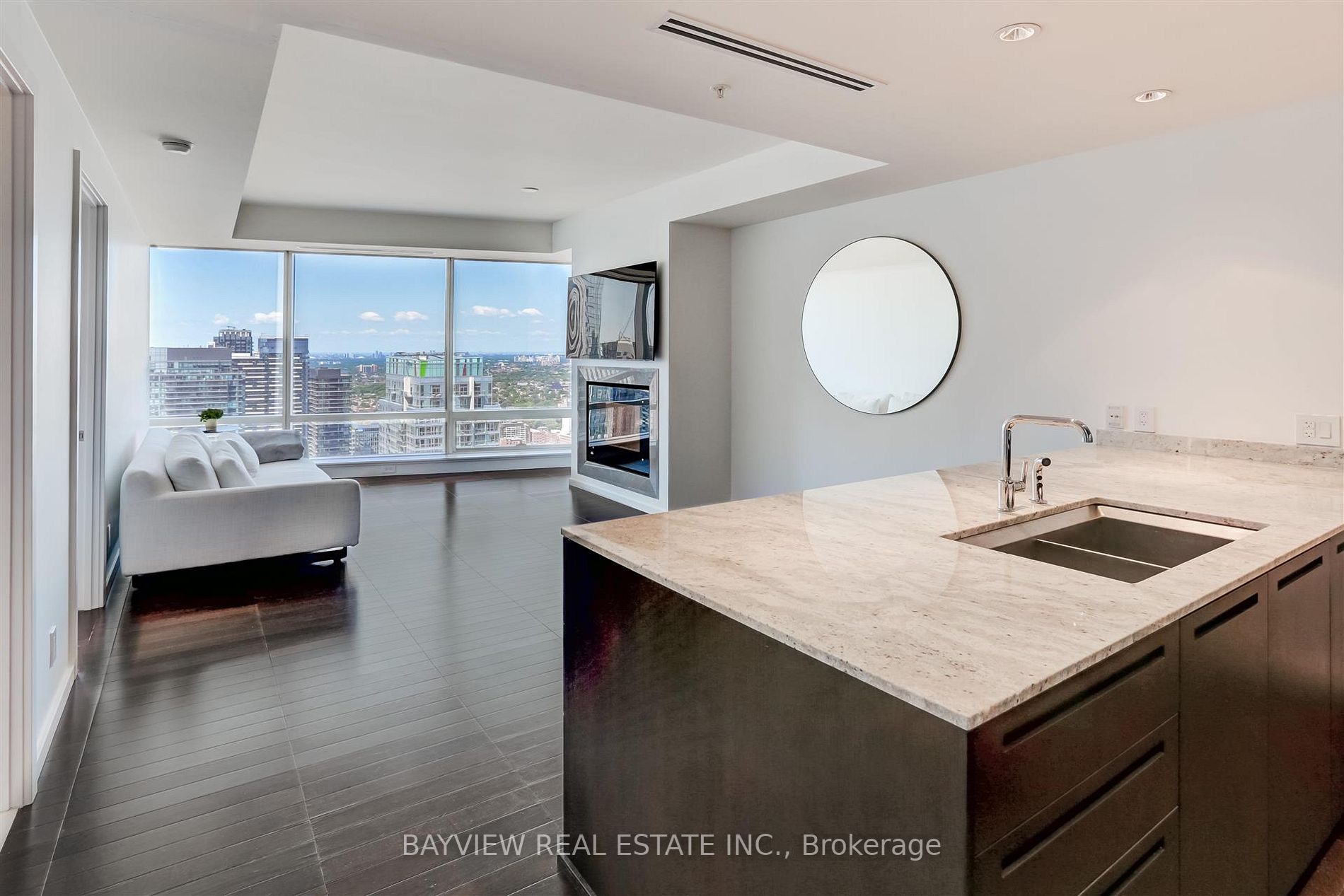 180 University Ave, #4604