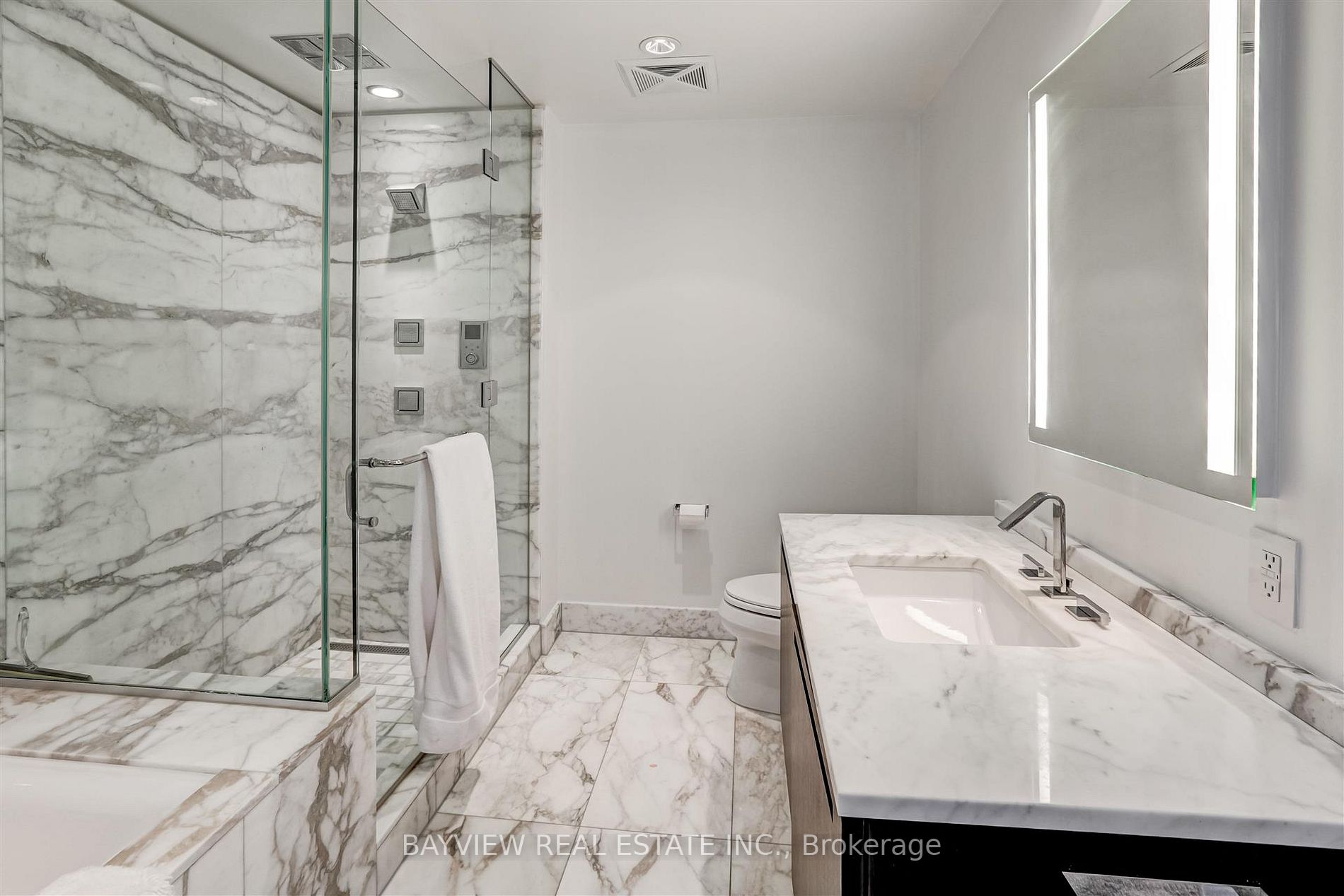 180 University Ave, #4604