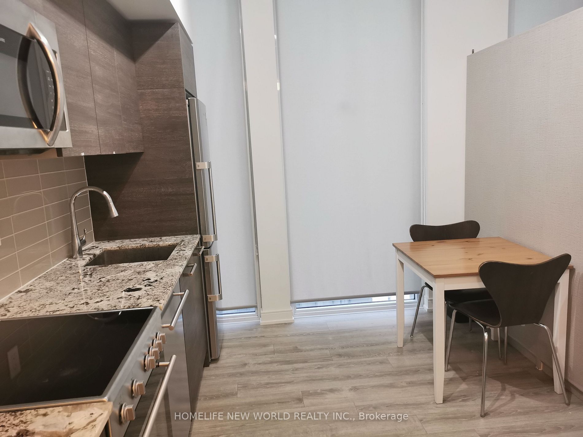 28 Wellesley Street E, #3504