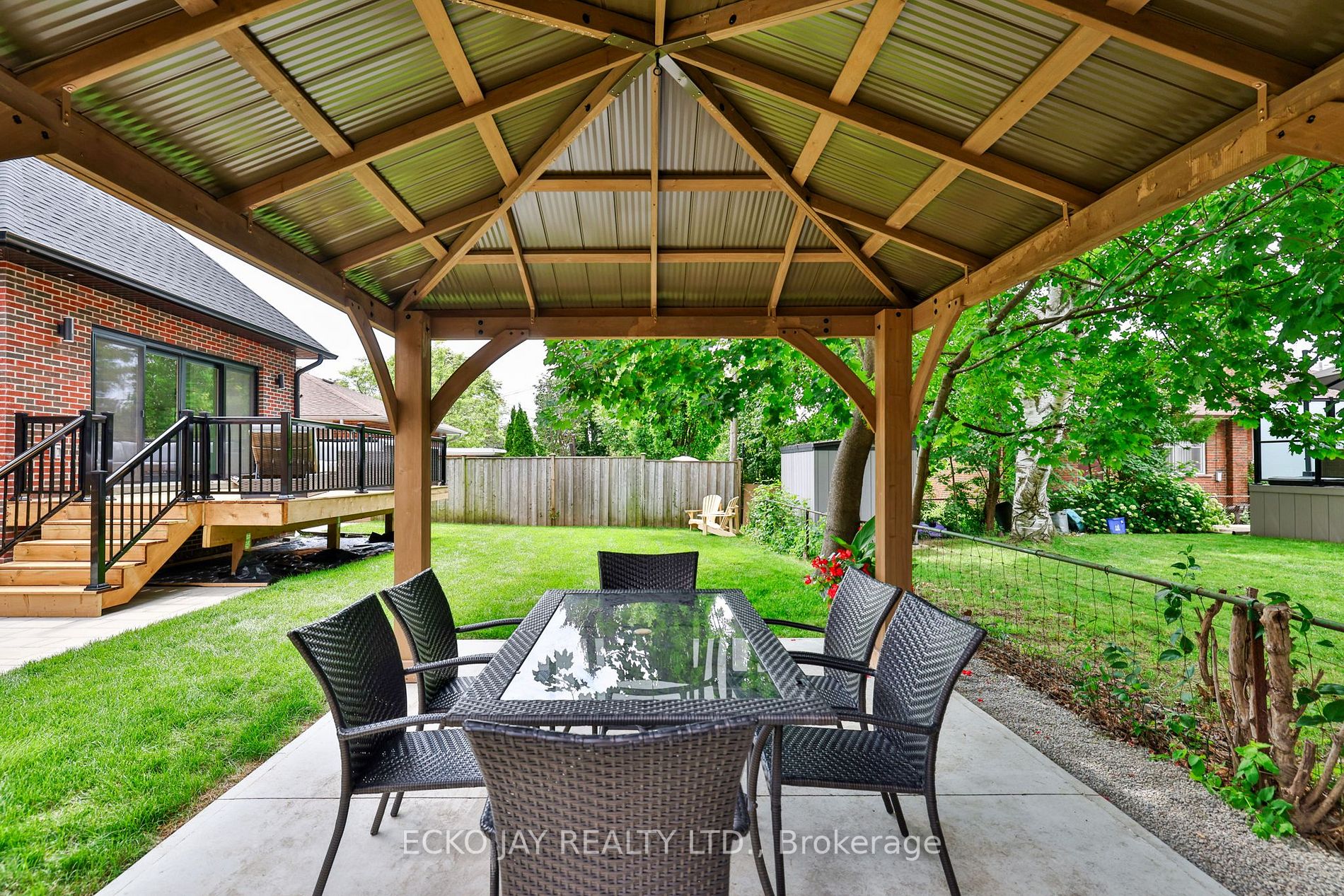 44 Lionel Heights Cres